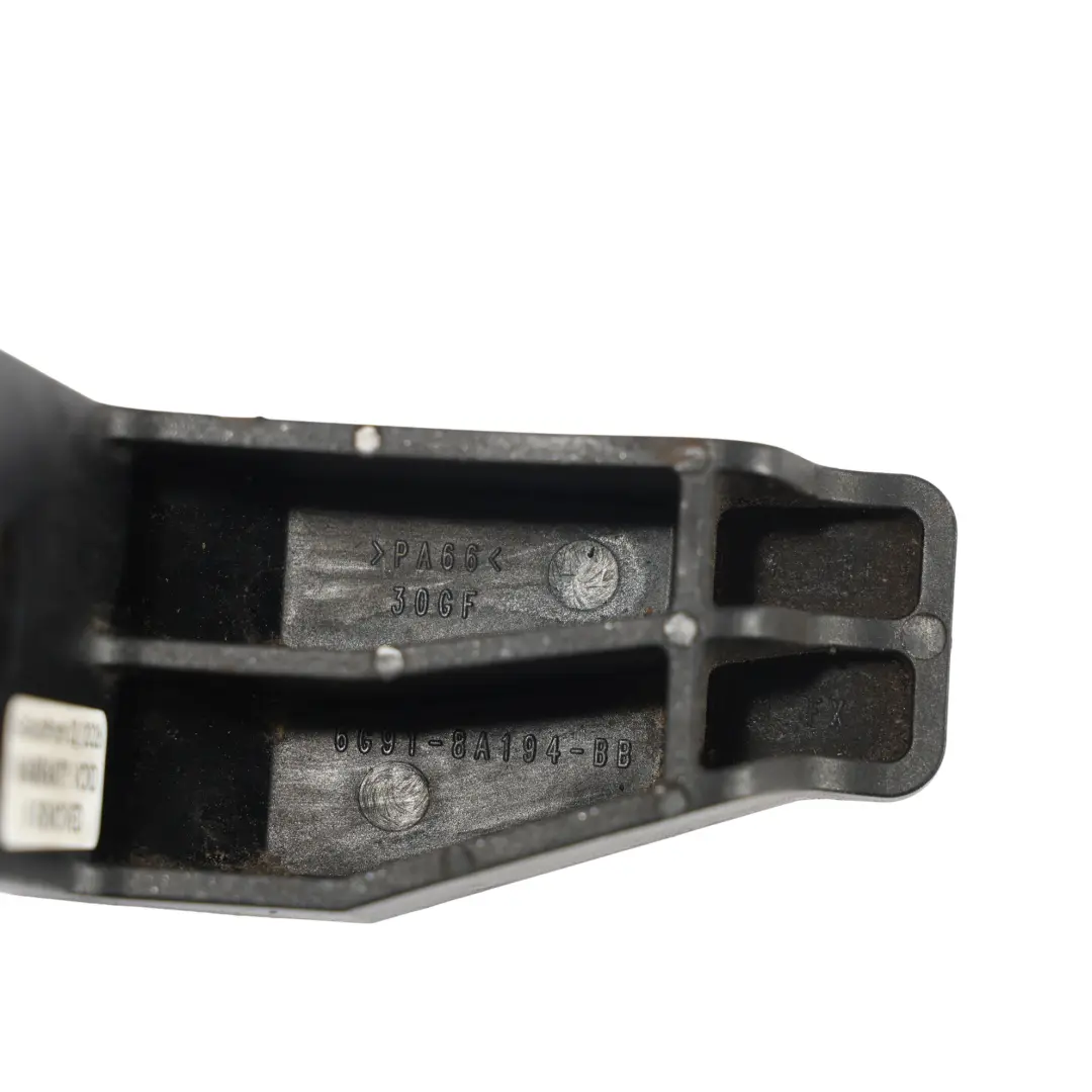 Uchwyt Mocowanie Chłodnicy do Land Rover Freelander 2 L359 o numerze 6G91-8A194-BB Land Rover Freelander 2 L359 Uchwyt Mocowanie Chłodnicy - SKU 6G91-8A194-BB - Numer Części 6G91-8A194-BB