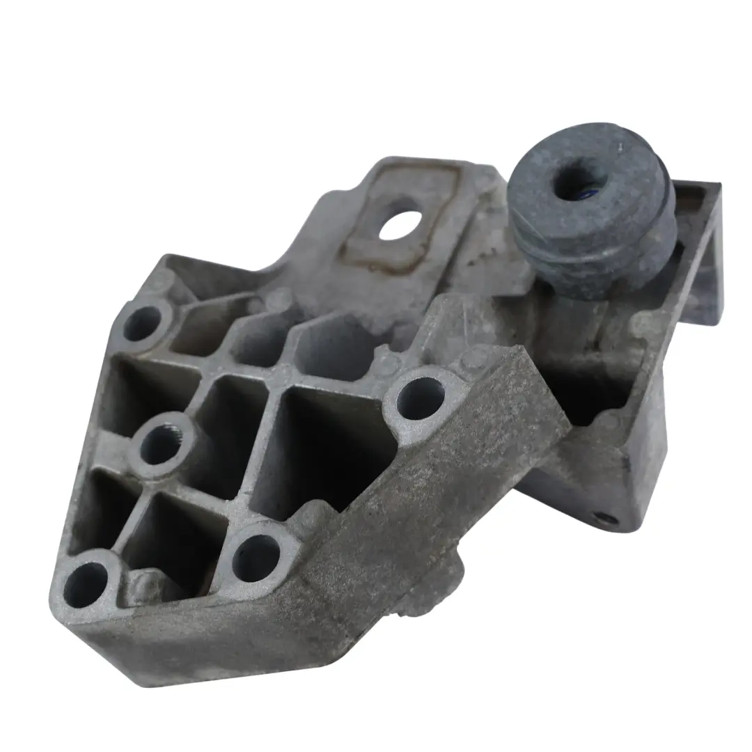 Land Rover Freelander 2 L359 Supporto Staffa Motore 2.2D CRDI - SKU 6G92-6P096-CD - Numero di parte 6G92-6P096-CD