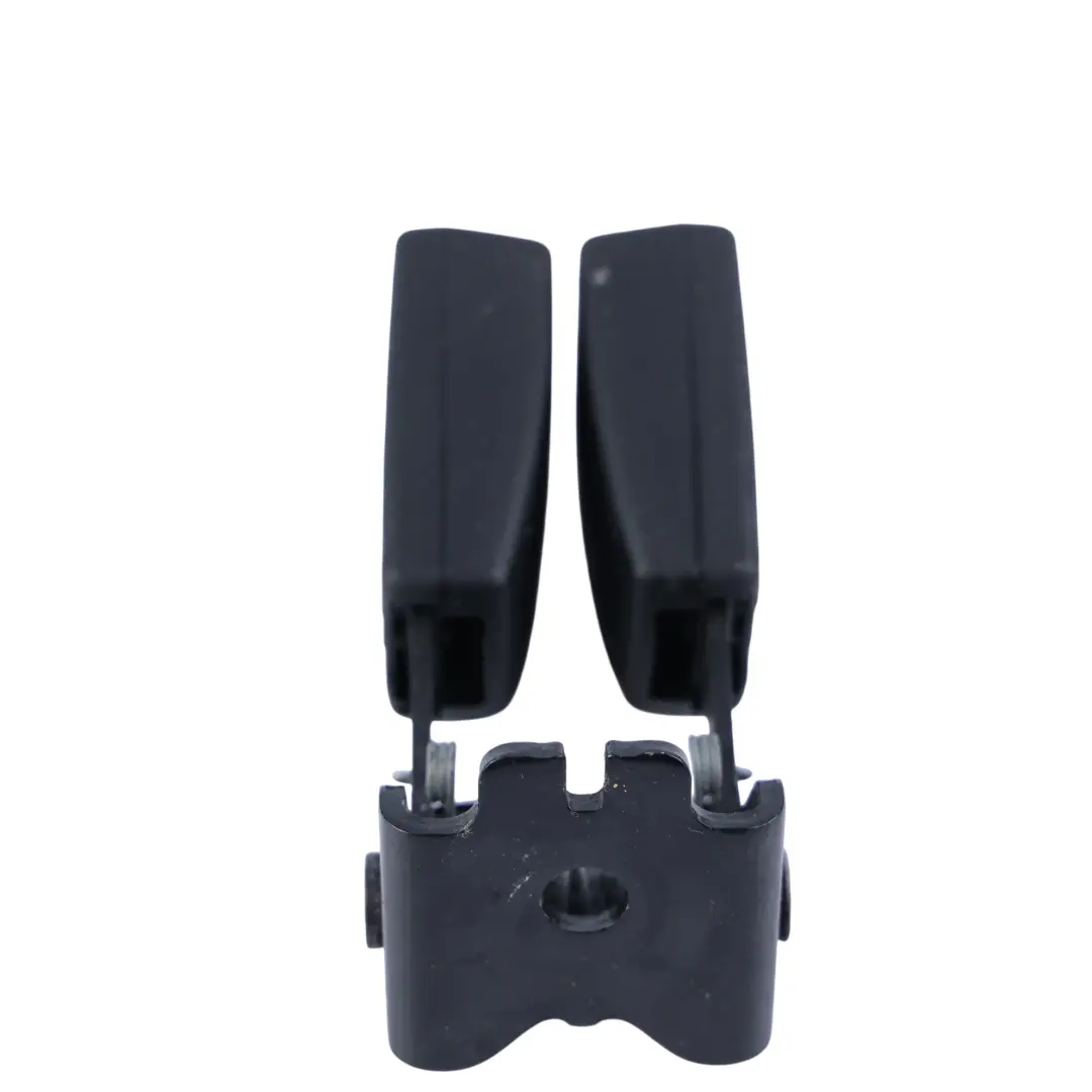 Land Rover L359 Fibbia Cintura Sicurezza Posteriore Centrale - SKU 6G9N-613K21-HCW - Numero di parte 6G9N-613K21-HCW