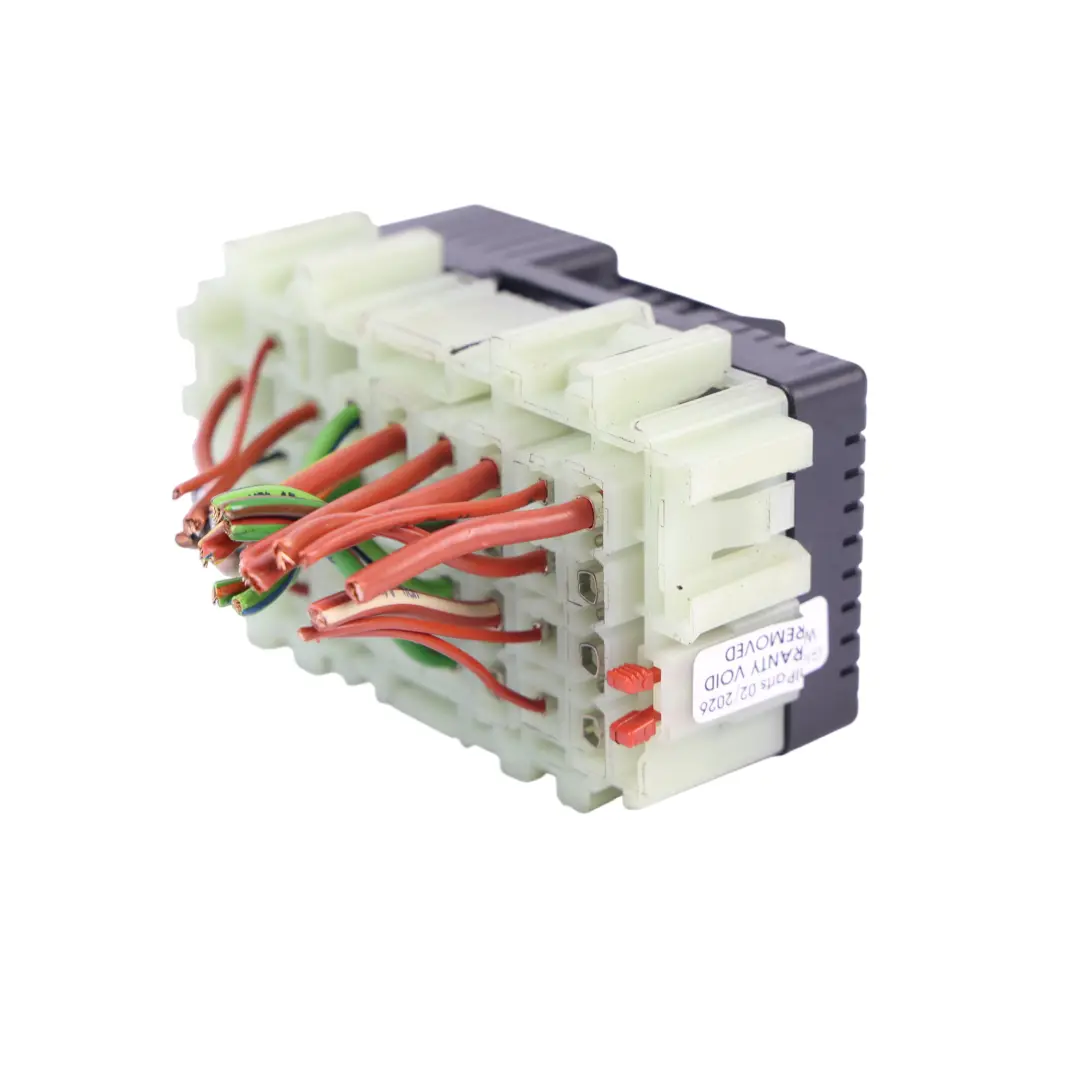 Fuse Relay Box to Land Rover Range Rover L322 with Part number 6G9T-14K131-AB Land Rover Range Rover L322 Fuse Relay Box - SKU 6G9T-14K131-AB - Part number 6G9T-14K131-AB