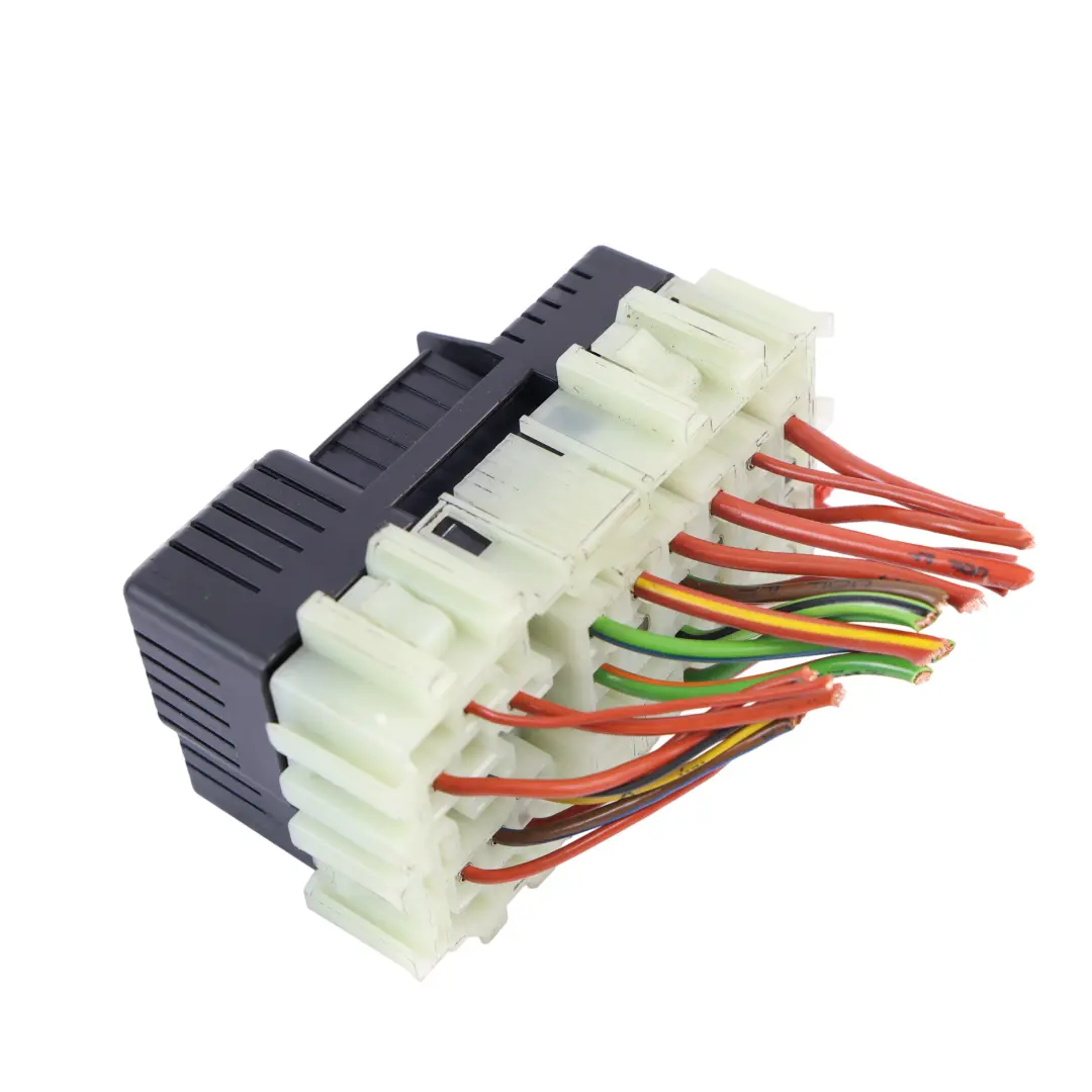 Fuse Relay Box to Land Rover Range Rover L322 with Part number 6G9T-14K131-AB Land Rover Range Rover L322 Fuse Relay Box - SKU 6G9T-14K131-AB - Part number 6G9T-14K131-AB