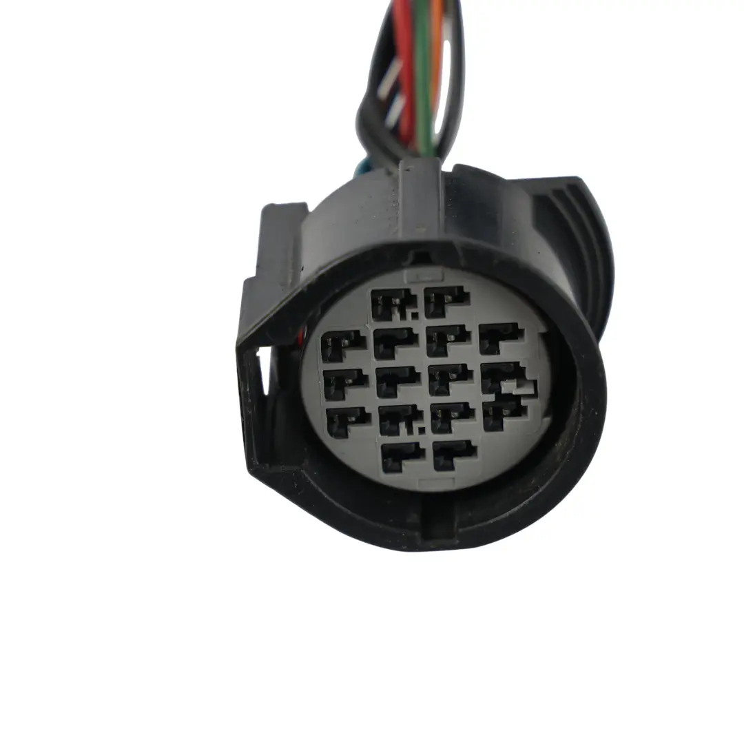 Phare Avant Droit Câble Prise pour Land Rover Range Rover L320 à propos du numéro de pièce 6H32-13W029-JA Land Rover Range Rover L320 Phare Avant Droit Câble Prise - SKU 6H32-13W029-JA-2 - Numéro de pièce 6H32-13W029-JA