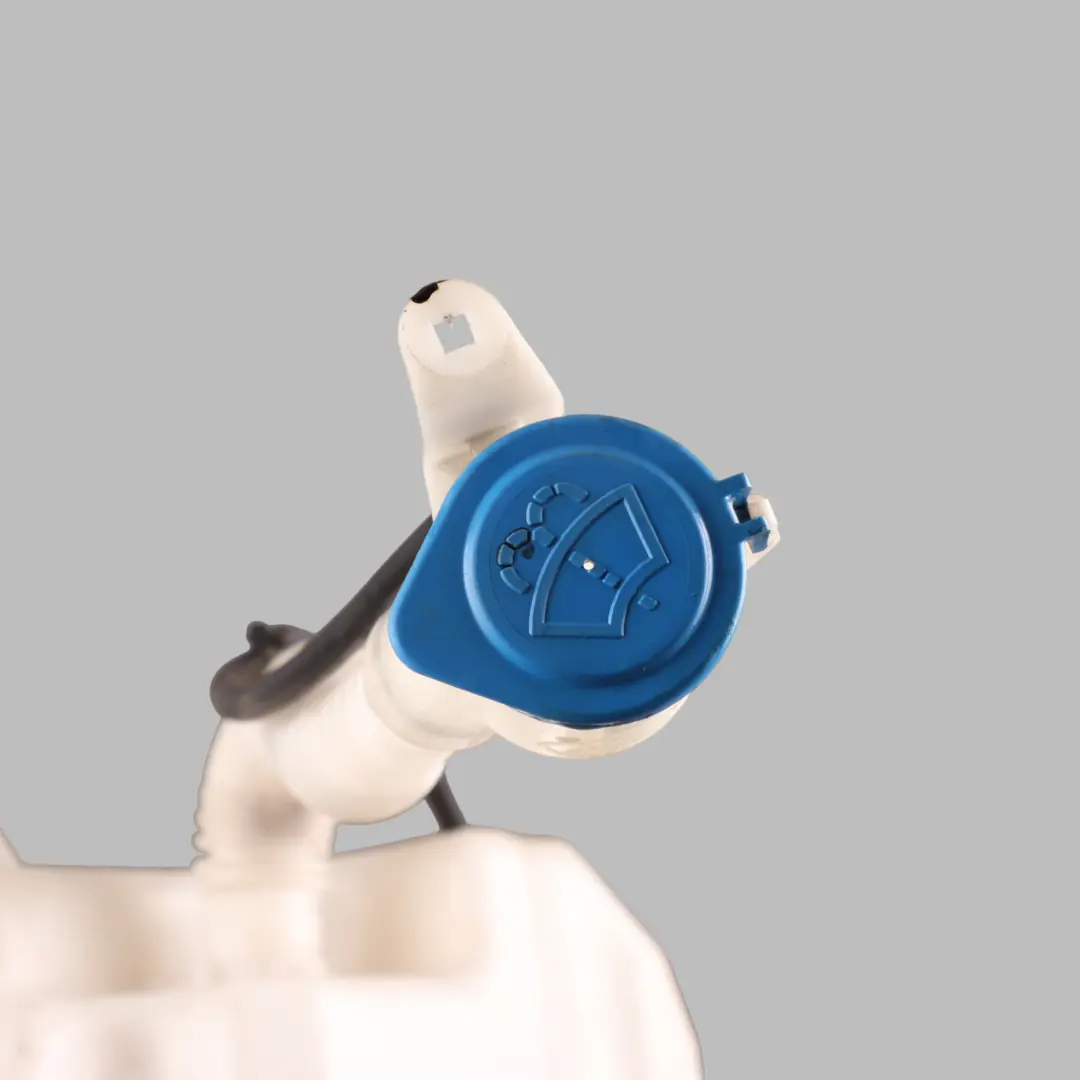 Washer Tank Reservoir With Motors to Land Rover Freelander 2 L359 with Part number 6H52-17C627-CB Land Rover Freelander 2 L359 Washer Tank Reservoir With Motors - SKU 6H52-17C627-CB - Part number 6H52-17C627-CB