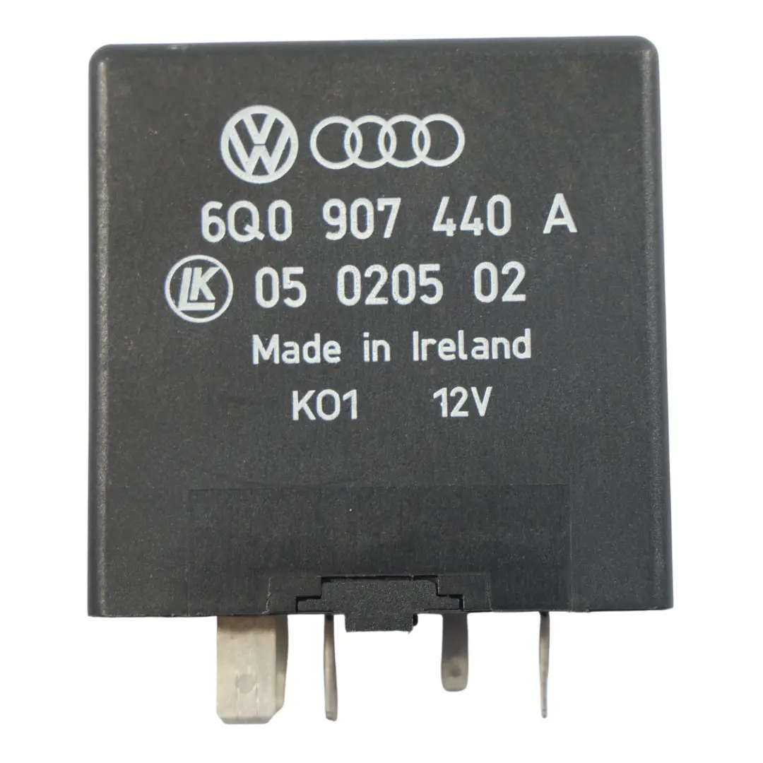 Relais Unité Contrôle Noir 6 Pin 12V 361 pour Volkswagen Transporter T5 à propos du numéro de pièce 6Q0907440A Volkswagen Transporter T5 Relais Unité Contrôle Noir 6 Pin 12V 361 - SKU 6Q0907440A - Numéro de pièce 6Q0907440A