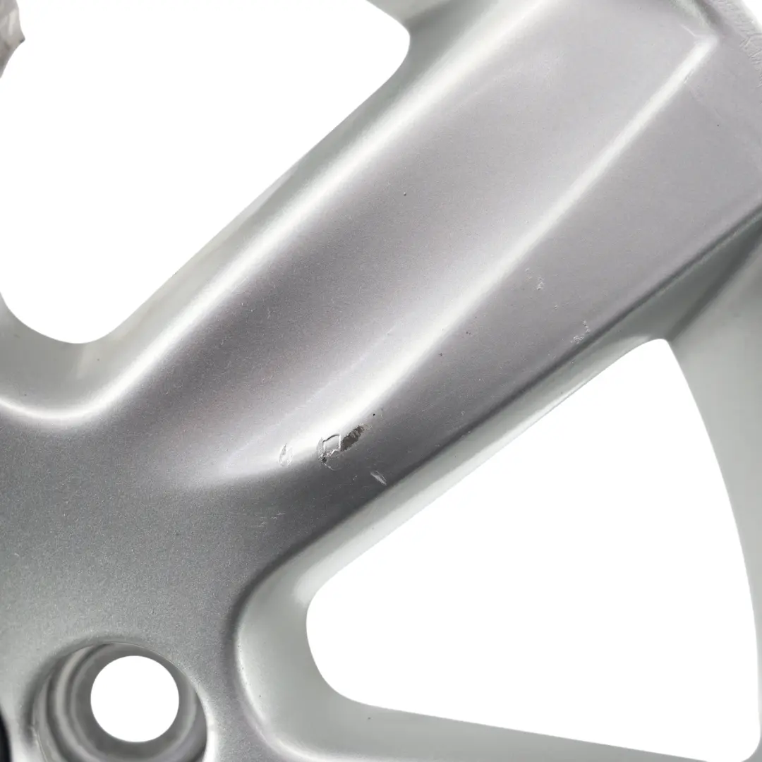 Mk5 Srebrna Felga Aluminiowa 15" ET:40 6J do VW Volkswagen Polo 6R o numerze 6R0601025L VW Volkswagen Polo 6R Mk5 Srebrna Felga Aluminiowa 15" ET:40 6J - SKU 6R0601025L-2 - Numer Części 6R0601025L