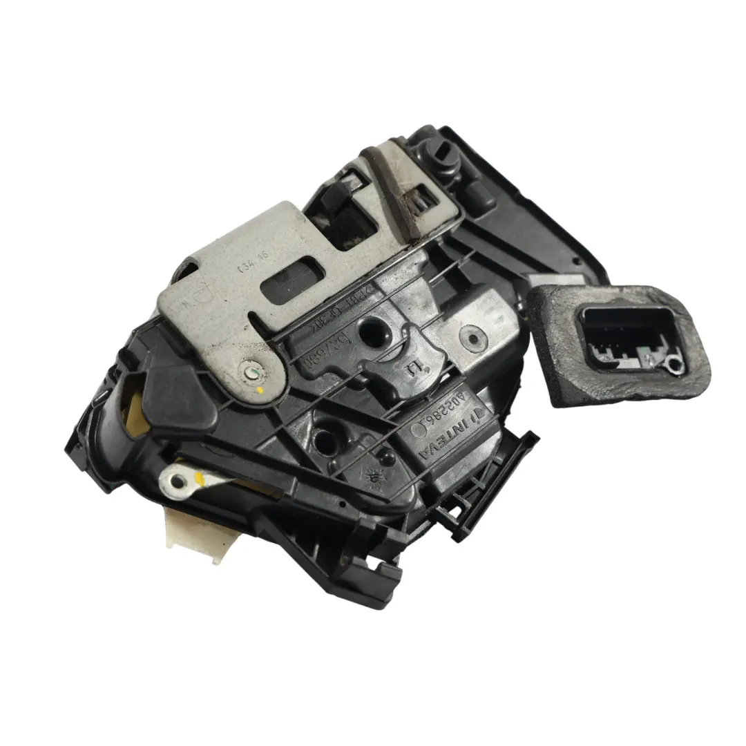 Skoda Superb 3V Attuatore Serratura Porta Posteriore Sinistra - SKU 6V0839015B - Numero di parte 6V0839015B