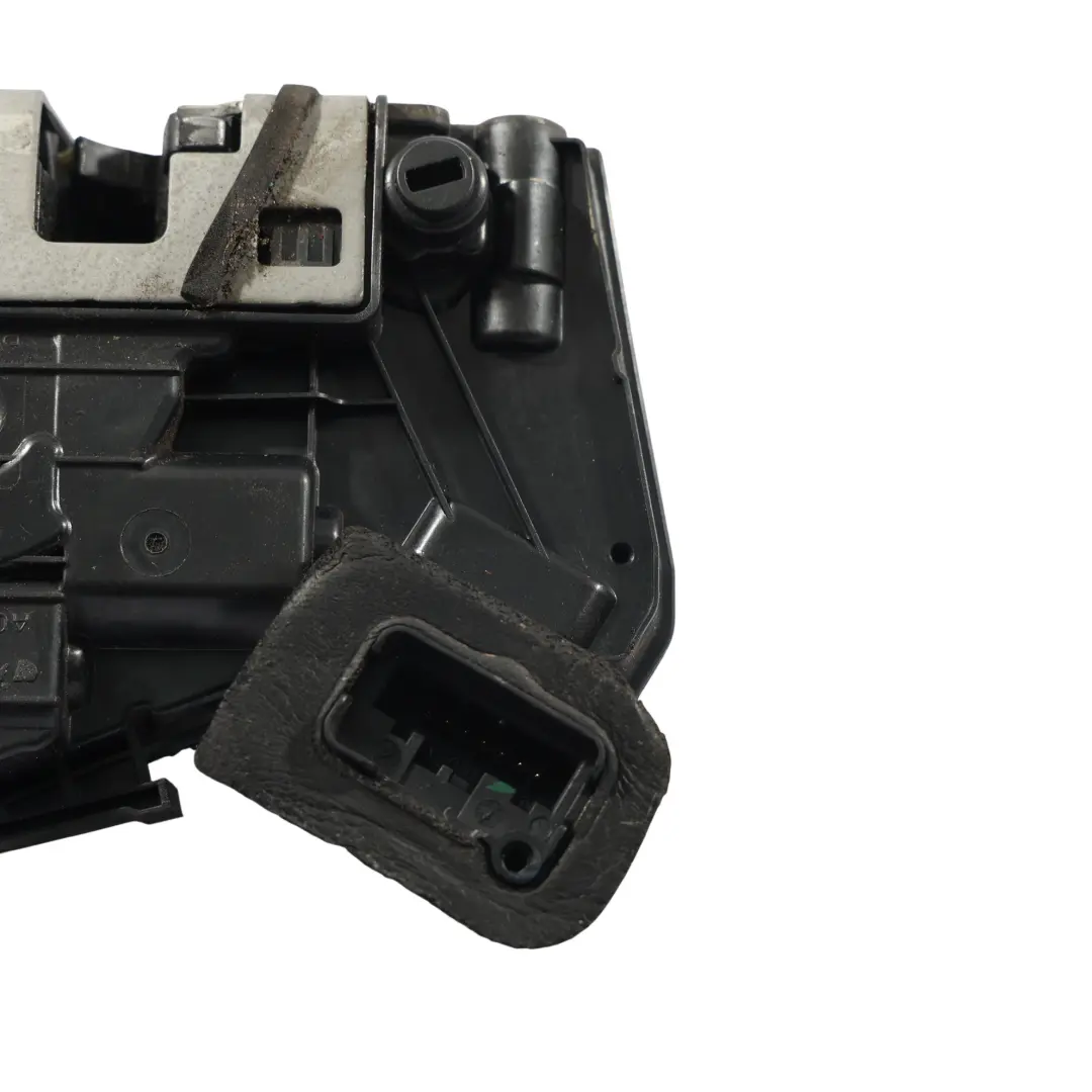 3V Attuatore Serratura Porta Posteriore Sinistra per Skoda Superb con numero di parte 6V0839015B Skoda Superb 3V Attuatore Serratura Porta Posteriore Sinistra - SKU 6V0839015B - Numero di parte 6V0839015B