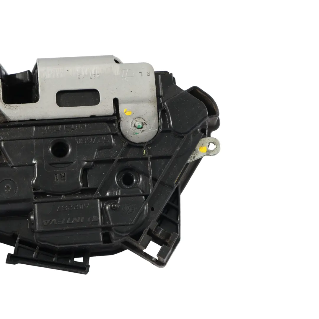 Mk3 3V Mechanizm Zamka Drzwi Tył Tylny Prawy 6V0839016 do Skoda Superb o numerze 6V0839016B Skoda Superb Mk3 3V Mechanizm Zamka Drzwi Tył Tylny Prawy 6V0839016 - SKU 6V0839016B - Numer Części 6V0839016B