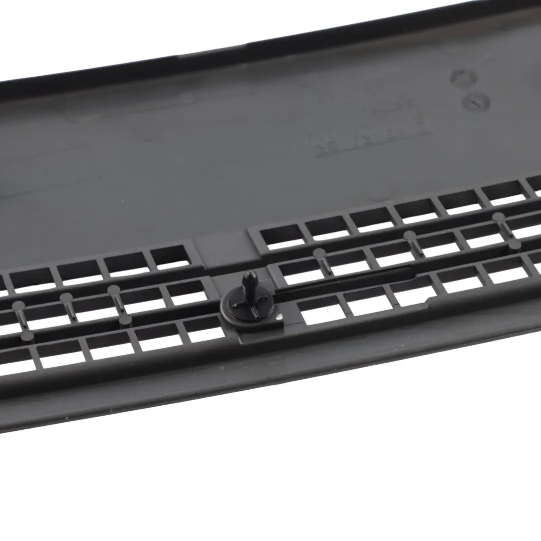 Front Bonnet Hood Air Vent Grill Panel Trim to Range Rover L322 with Part number 7009911 Range Rover L322 Front Bonnet Hood Air Vent Grill Panel Trim - SKU 7009911 - Part number 7009911