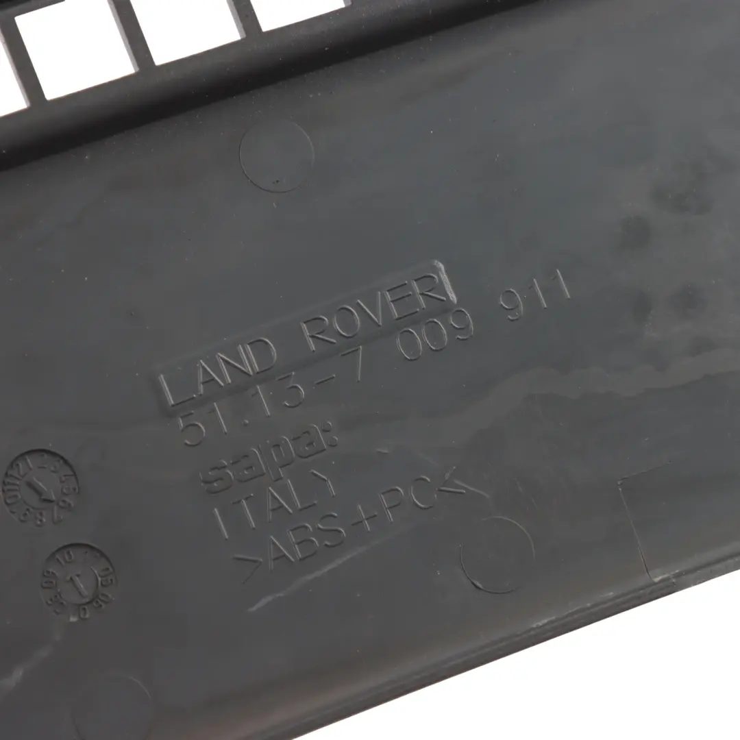 Range Rover L322 Front Bonnet Hood Air Vent Grill Panel Trim - SKU 7009911 - Part number 7009911