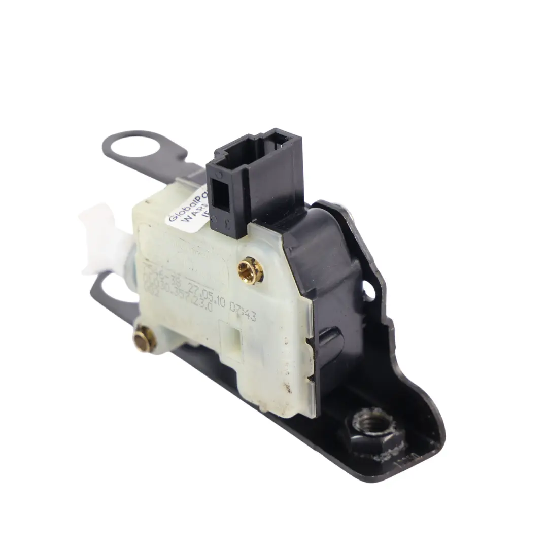 Range Rover L322 Actionneur Verrouillage Hayon Inférieur Gauche - SKU 7016049 - Numéro de pièce 7016049