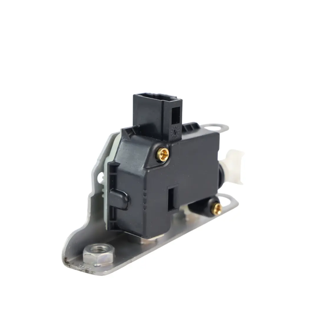 Range Rover L322 Loquet De Hayon Arrière Droit - SKU 7016050 - Numéro de pièce 7016050