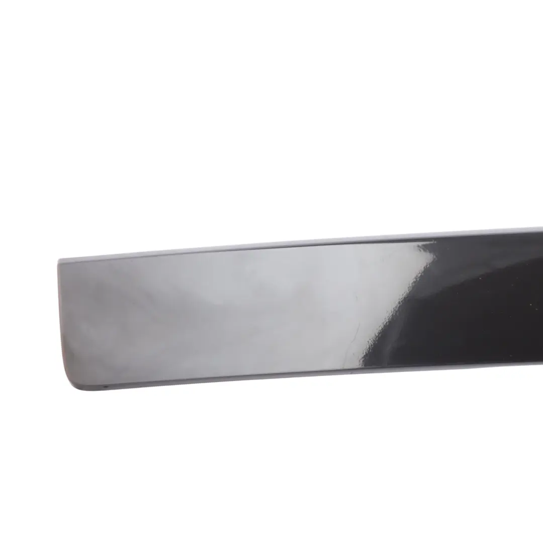 Trim Strip Finish Panel Santorini Black - 820 to Range Rover L322 Tailgate with Part number 7024740 Range Rover L322 Tailgate Trim Strip Finish Panel Santorini Black - 820 - SKU 7024740-SAB - Part number 7024740