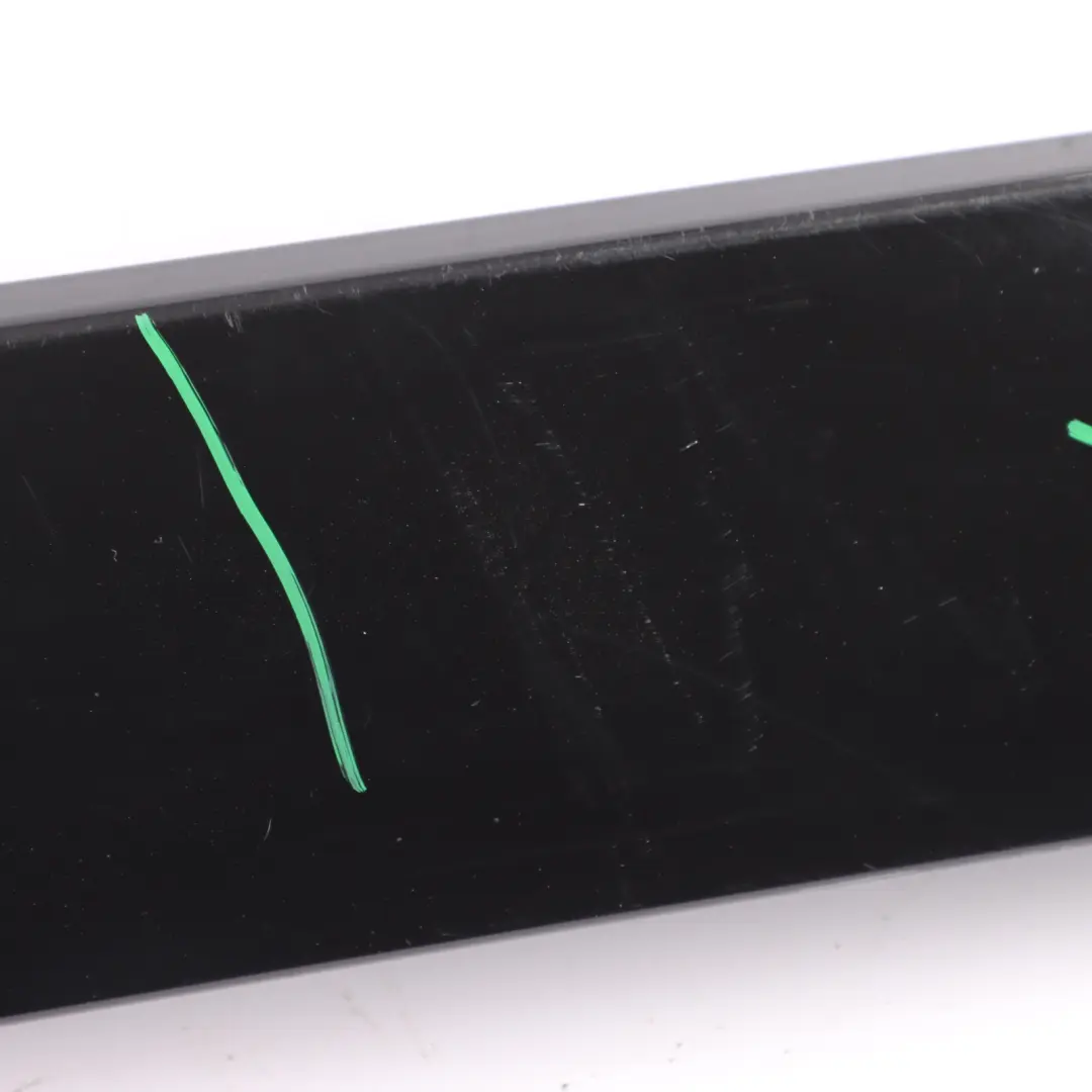 Trim Strip Finish Panel Santorini Black - 820 to Range Rover L322 Tailgate with Part number 7024740 Range Rover L322 Tailgate Trim Strip Finish Panel Santorini Black - 820 - SKU 7024740-SAB - Part number 7024740