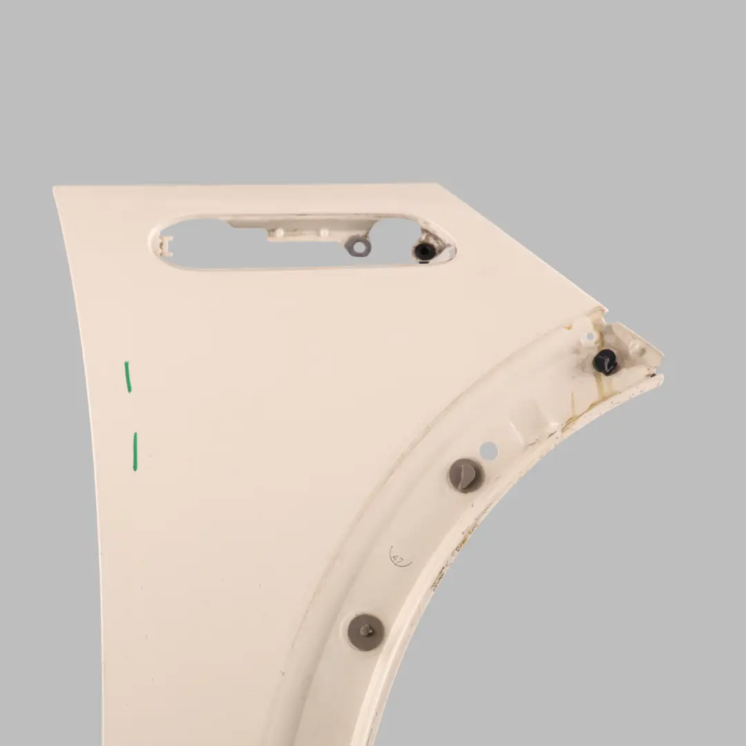 Front Right O/S Side Panel Fender Pepper White - 850 to Mini Cooper R50 R52 R53 with Part number 7037438 Mini Cooper R50 R52 R53 Front Right O/S Side Panel Fender Pepper White - 850 - SKU 7037438-PW1 - Part number 7037438