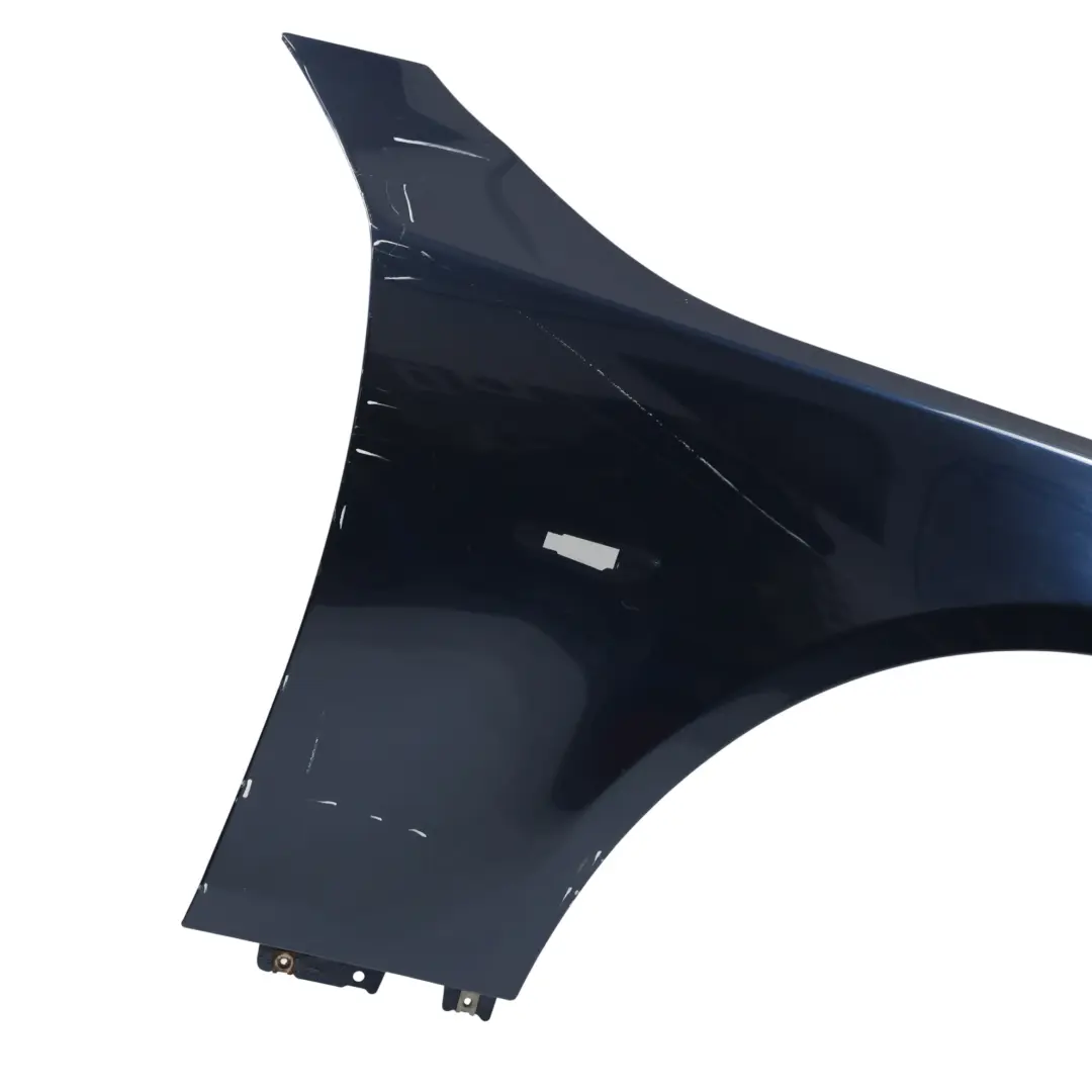 Panneau D'Aile Avant Droit Tiefseeblau Metallic Bleu - A76 pour BMW E60 E61 à propos du numéro de pièce 7111430 BMW E60 E61 Panneau D'Aile Avant Droit Tiefseeblau Metallic Bleu - A76 - SKU 7111430-DSB1 - Numéro de pièce 7111430