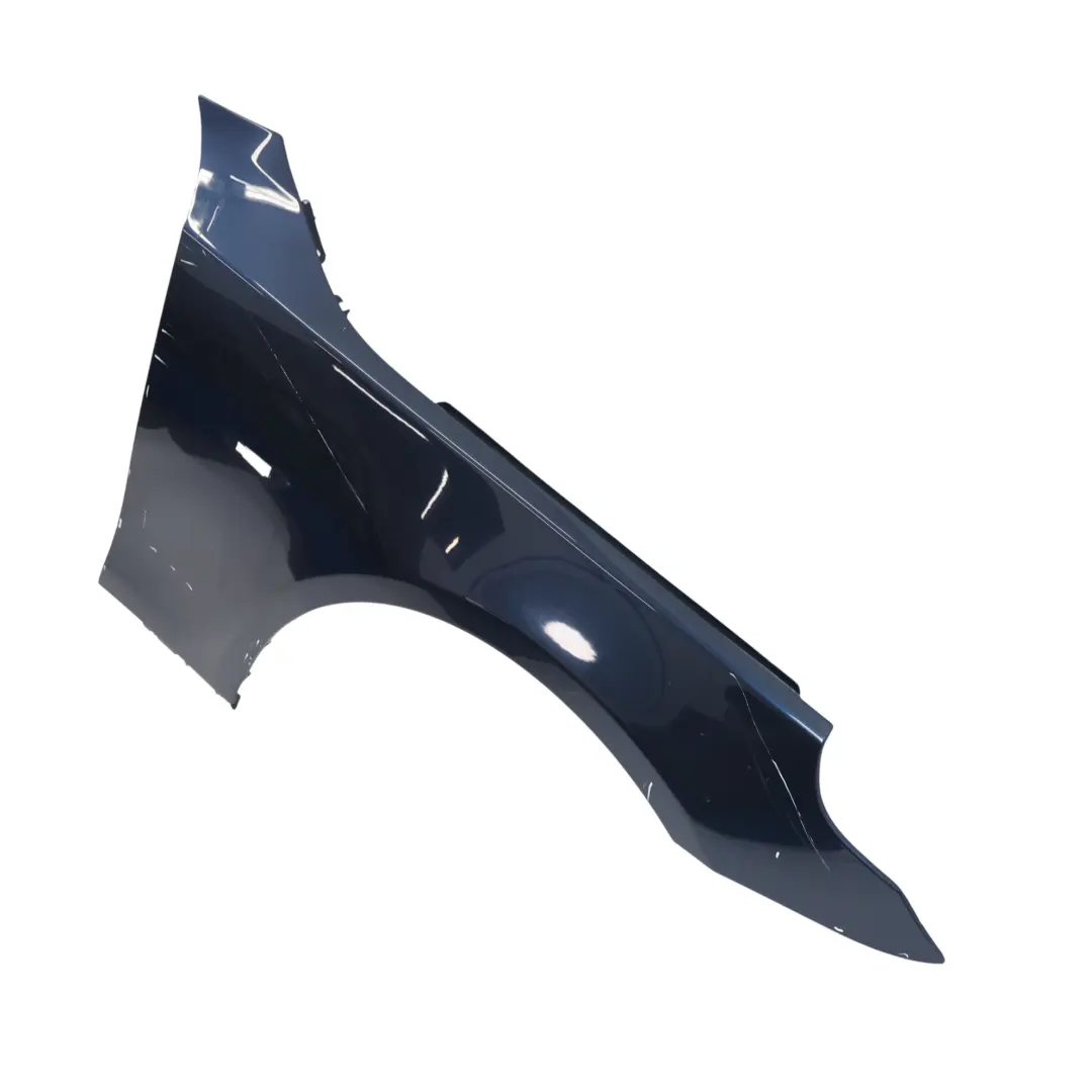 Panel de Ala Delantero Derecho Tiefseeblau Metallic Azul - A76 para BMW E60 E61 con número de pieza 7111430 BMW E60 E61 Panel de Ala Delantero Derecho Tiefseeblau Metallic Azul - A76 - SKU 7111430-DSB1 - Número de pieza 7111430