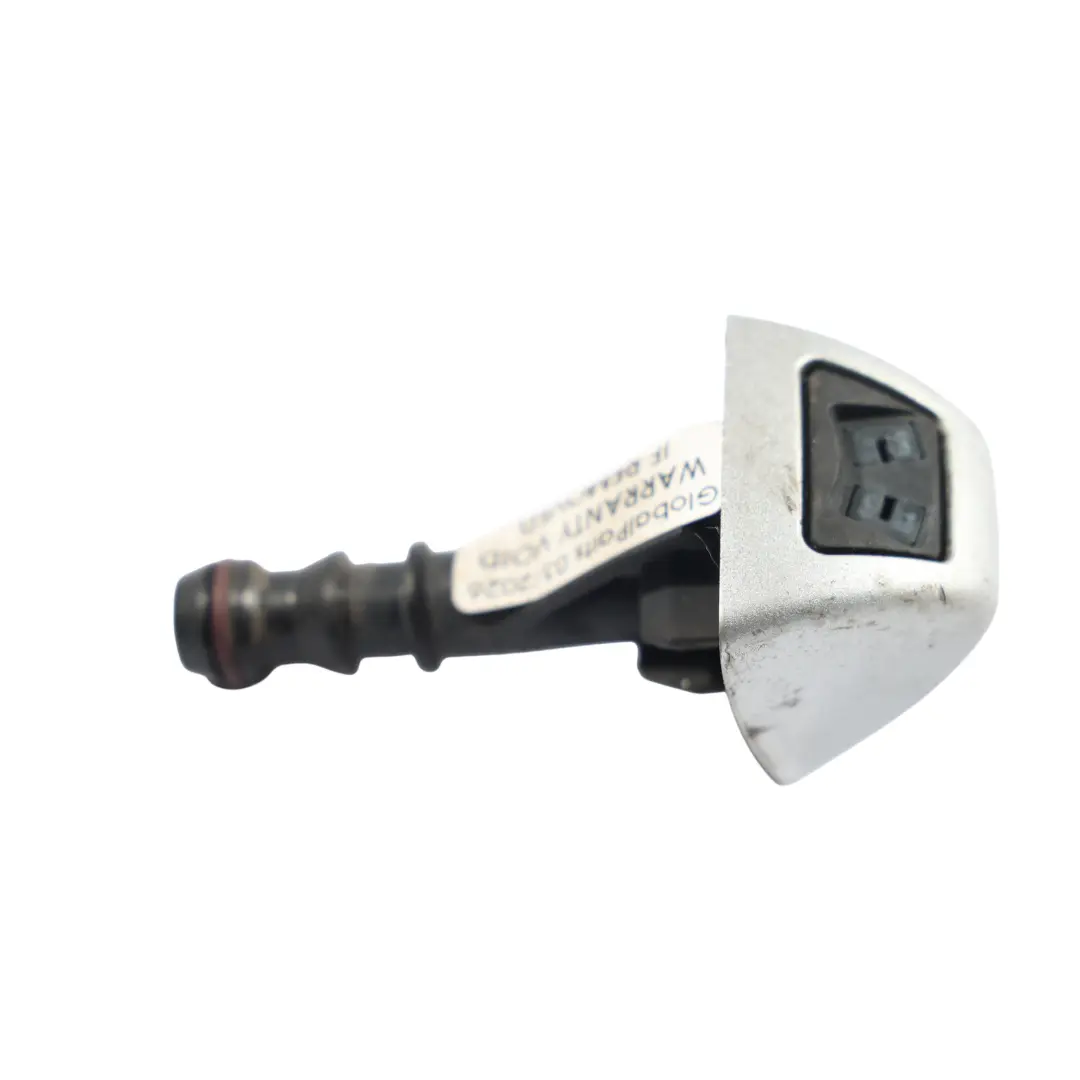 Ugello Spruzzatore Faro Sistema Lavaggio Destro Titansilber 354 per BMW E87 con numero di parte 7117850 BMW E87 Ugello Spruzzatore Faro Sistema Lavaggio Destro Titansilber 354 - SKU 7117850-TS - Numero di parte 7117850