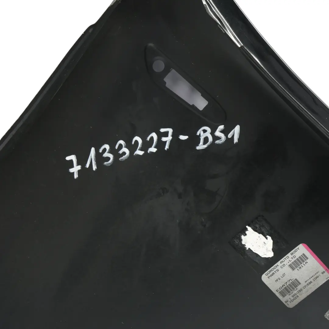 Błotnik Przedni Lewy Black Sapphire Czarny Metalik - 475 do BMW E81 E87 o numerze 7133227 BMW E81 E87 Błotnik Przedni Lewy Black Sapphire Czarny Metalik - 475 - SKU 7133227-BS1 - Numer Części 7133227