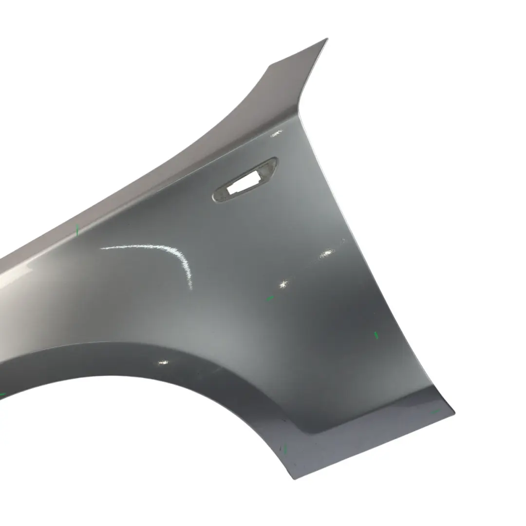 Side Panel Wing Fender Front Left N/S Quarzblau Blau Blue - A18 to BMW E81 E87 with Part number 7133227 BMW E81 E87 Side Panel Wing Fender Front Left N/S Quarzblau Blau Blue - A18 - SKU 7133227-QB - Part number 7133227