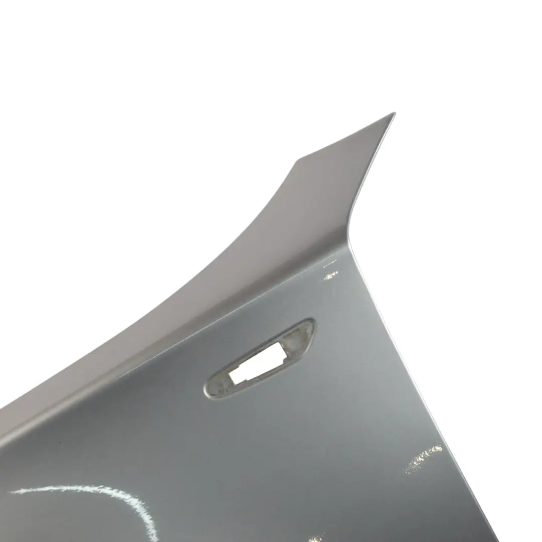 Side Panel Wing Fender Front Left N/S Quarzblau Blau Blue - A18 to BMW E81 E87 with Part number 7133227 BMW E81 E87 Side Panel Wing Fender Front Left N/S Quarzblau Blau Blue - A18 - SKU 7133227-QB - Part number 7133227