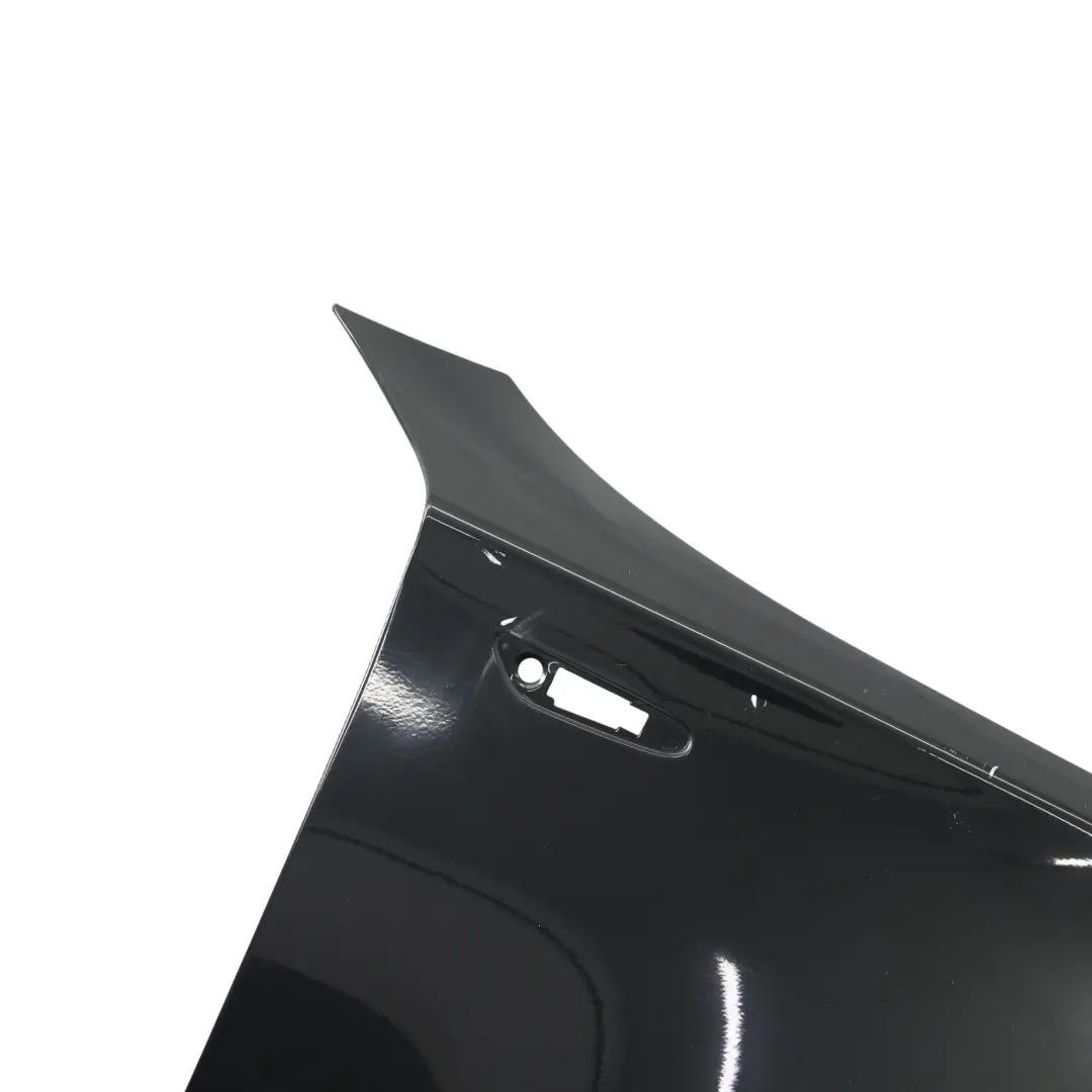 Panneau lateral Aile Fender Avant Droite Black Sapphire Noir - 475 pour BMW E81 E87 à propos du numéro de pièce 7133228 BMW E81 E87 Panneau lateral Aile Fender Avant Droite Black Sapphire Noir - 475 - SKU 7133228-BS - Numéro de pièce 7133228