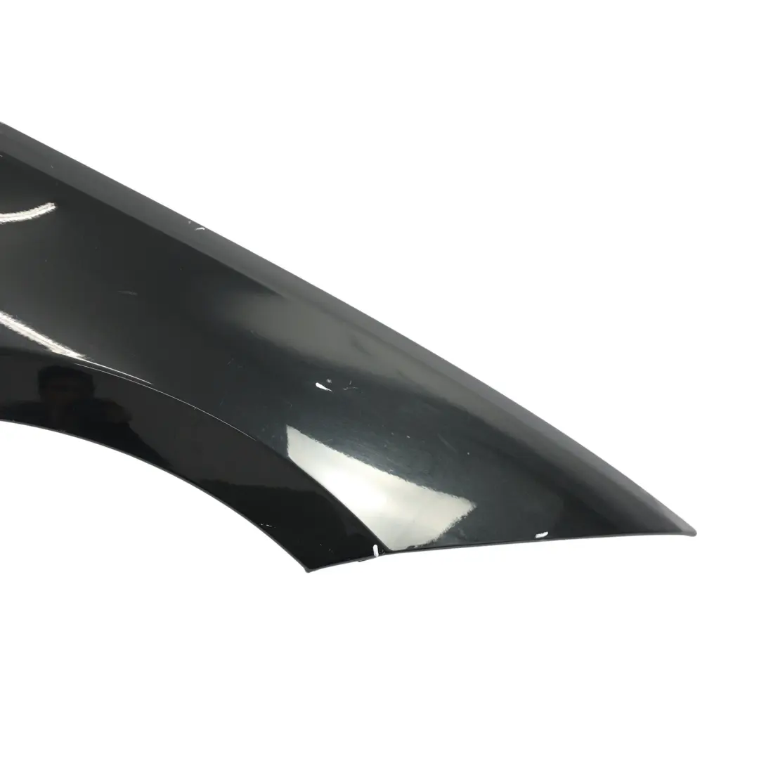 BMW E81 E87 Panneau lateral Aile Fender Avant Droite Black Sapphire Noir - 475 - SKU 7133228-BS - Numéro de pièce 7133228