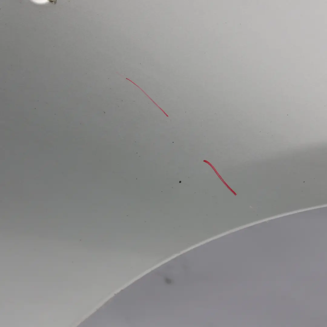 Panel Lateral Guardabarros Ala Delantera Derecha Titansilber Plata - 354 para BMW E90 con número de pieza 7135680 BMW E90 Panel Lateral Guardabarros Ala Delantera Derecha Titansilber Plata - 354 - SKU 7135680-TS1 - Número de pieza 7135680