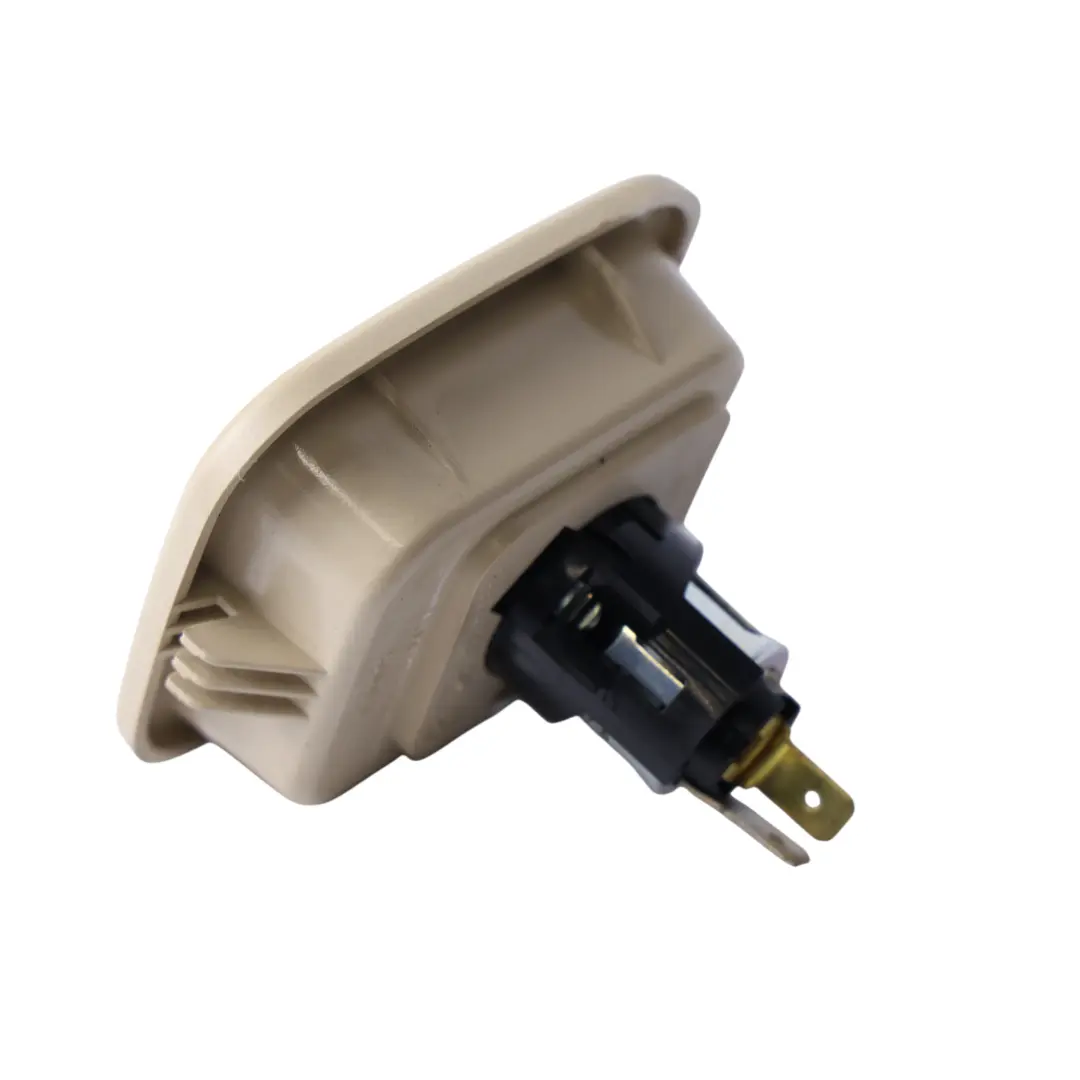 BMW E60 E81 E87 E90 E91 F10 F20 F30 LCI Gniazdo Zapalniczki Beżowe 7143111 - SKU 6843098-2 - Numer Części 6843098