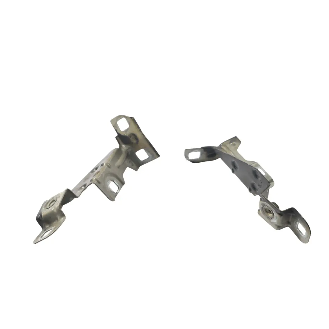 Soporte Guardabarros Panel Lateral Negro Zafiro 475 para BMW E81 E82 E87 con número de pieza 7144045 BMW E81 E82 E87 Soporte Guardabarros Panel Lateral Negro Zafiro 475 - SKU 7144045-BS1 - Número de pieza 7144045