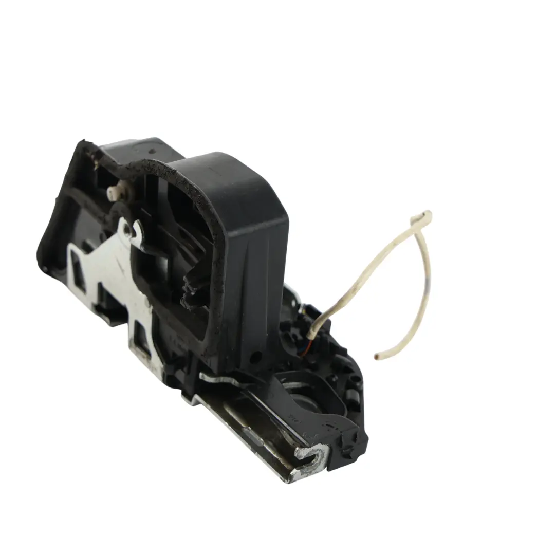 Serratura Chiusura Morbida Sistema Automatico Posteriore per BMW F10 F11 con numero di parte 7154515 BMW F10 F11 Serratura Chiusura Morbida Sistema Automatico Posteriore - SKU 7154515-1 - Numero di parte 7154515