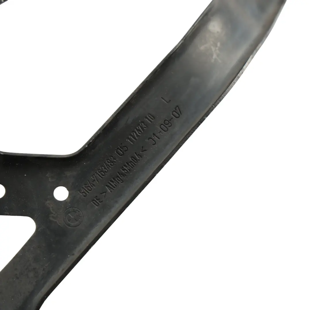 Supporto Parete Frontale SX 7163483 51647163483 per BMW E60 E61 LCI con numero di parte 7033731 BMW E60 E61 LCI Supporto Parete Frontale SX 7163483 51647163483 - SKU 7163483-1 - Numero di parte 7033731