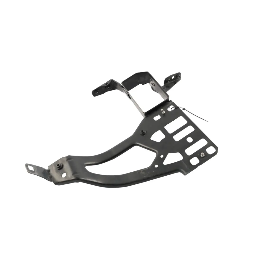 BMW E60 E61 Mocowanie Okular Lewy Przód 7163483 - SKU 7163483-1 - Numer Części 7033731