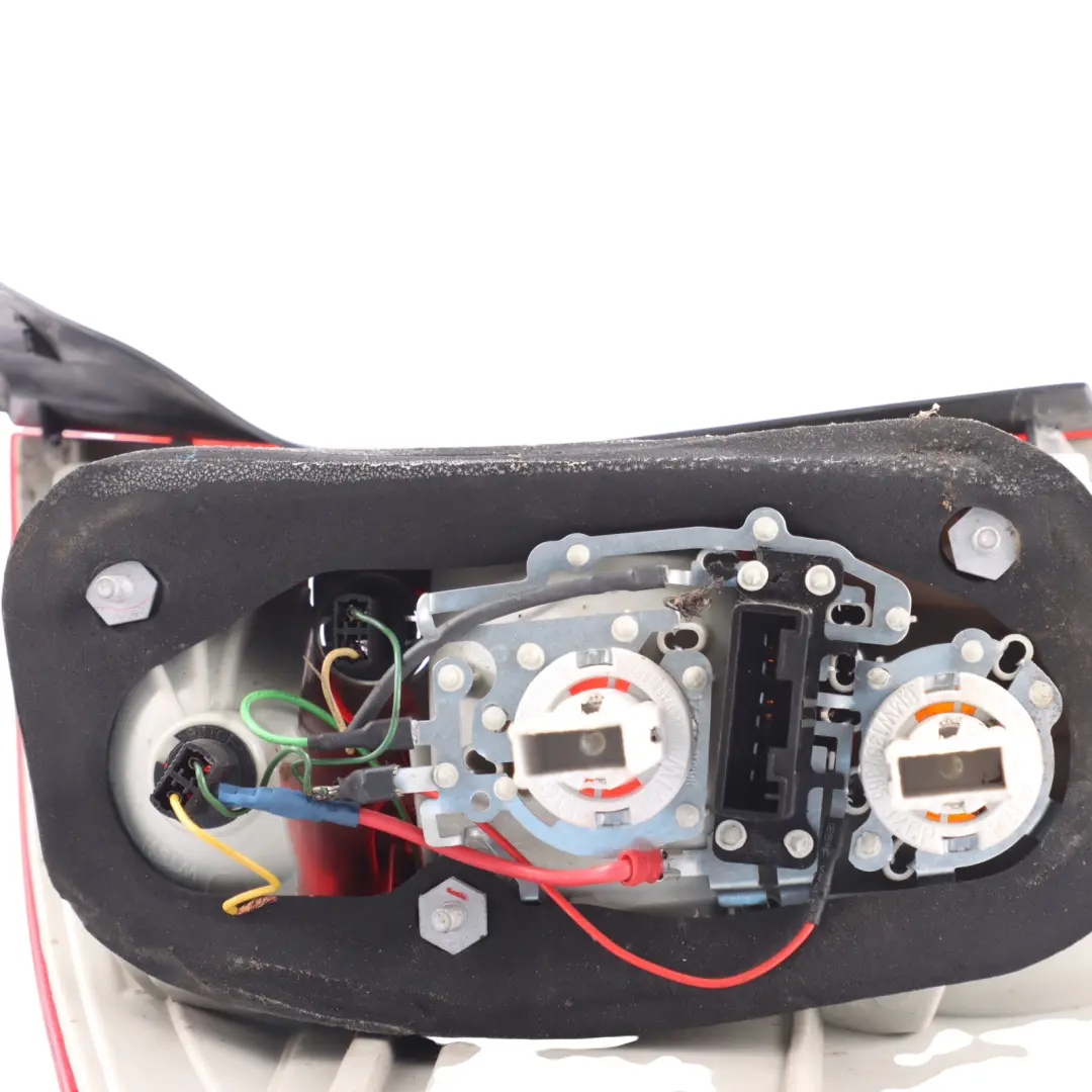 Light In The Side Panel Lamp Right O/S Tail Light to BMW X5 E70 Rear with Part number 7200818 BMW X5 E70 Rear Light In The Side Panel Lamp Right O/S Tail Light - SKU 7200818-4 - Part number 7200818