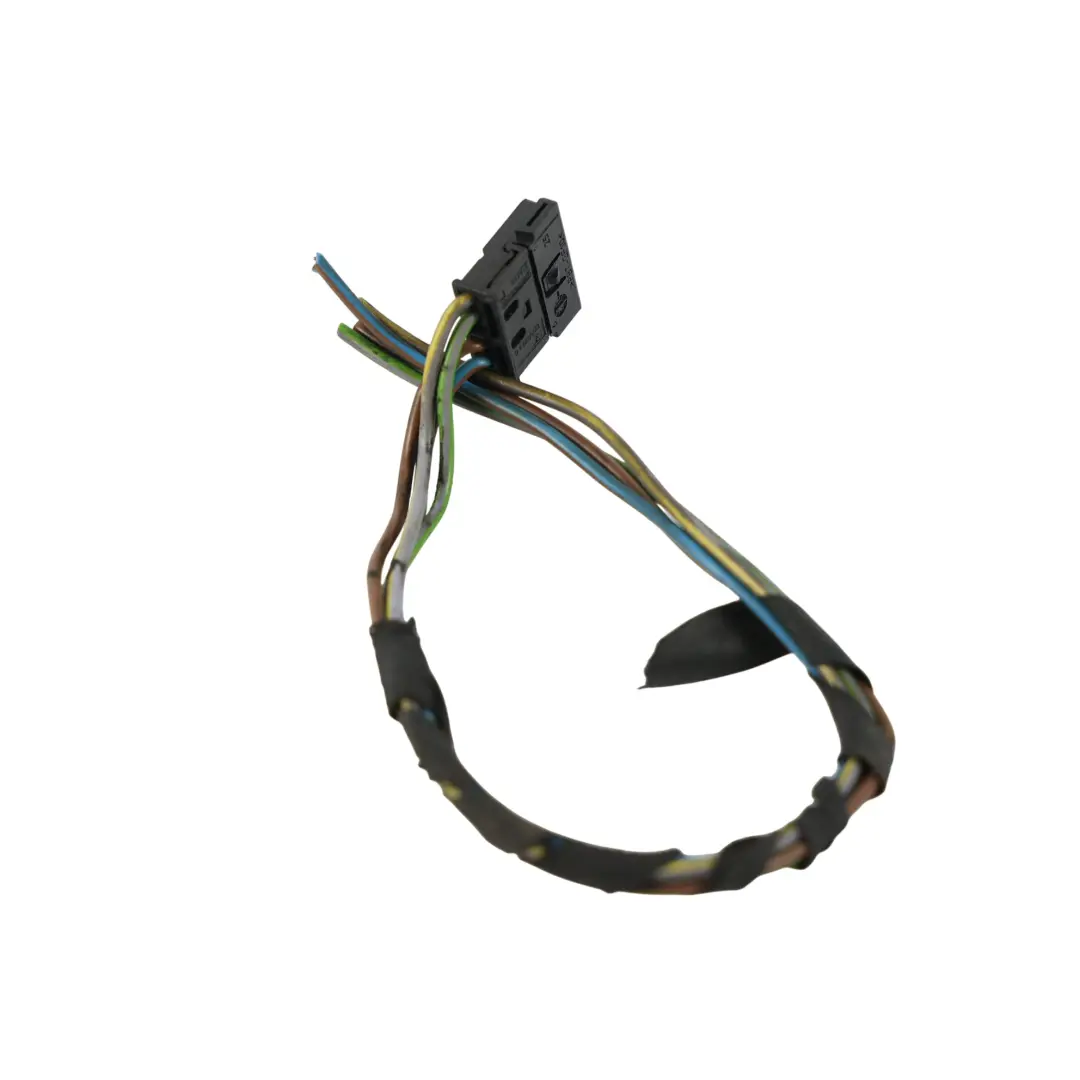 Luz Trasera En El Panel Lateral Mazo De Cables Derecho para BMW F11 Touring con número de pieza 7203234 BMW F11 Touring Luz Trasera En El Panel Lateral Mazo De Cables Derecho - SKU 7203234-2 - Número de pieza 7203234