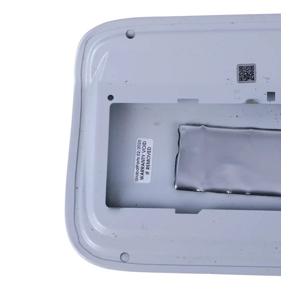 Sportellino Riempimento Carburante Bianco Metallizzato - A96 per BMW F10 con numero di parte 7204341 BMW F10 Sportellino Riempimento Carburante Bianco Metallizzato - A96 - SKU 7204341-MW - Numero di parte 7204341