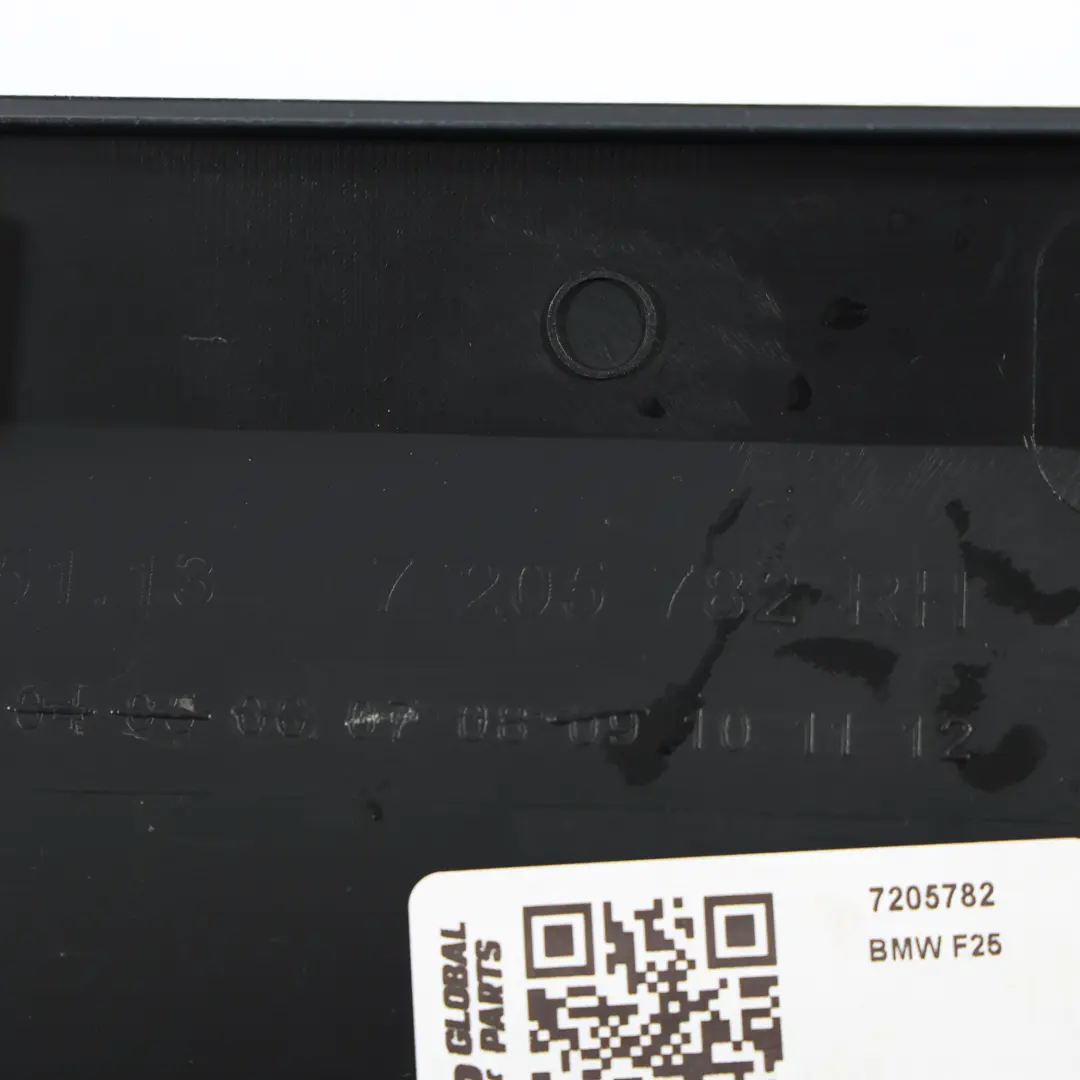 Listwa Drzwi Prawy Tył Prawa Tylna Czarna do BMW X3 F25 o numerze 7205782 BMW X3 F25 Listwa Drzwi Prawy Tył Prawa Tylna Czarna - SKU 7205782 - Numer Części 7205782