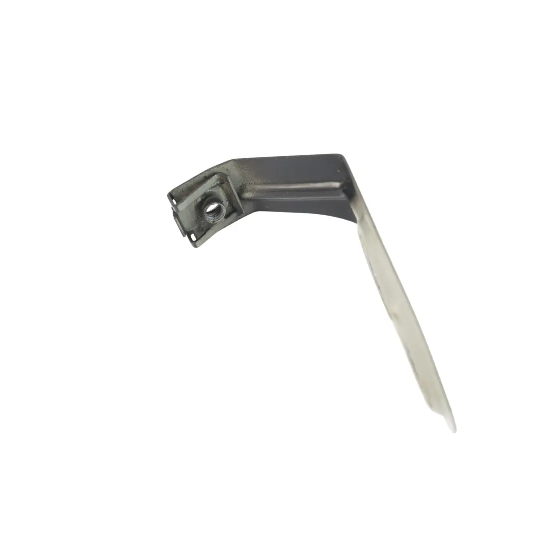 Staffa Pannello Laterale Parafango Anteriore Destro Schwarz 2 - 668 per BMW F10 F11 con numero di parte 7207208 BMW F10 F11 Staffa Pannello Laterale Parafango Anteriore Destro Schwarz 2 - 668 - SKU 7207208-SCH - Numero di parte 7207208