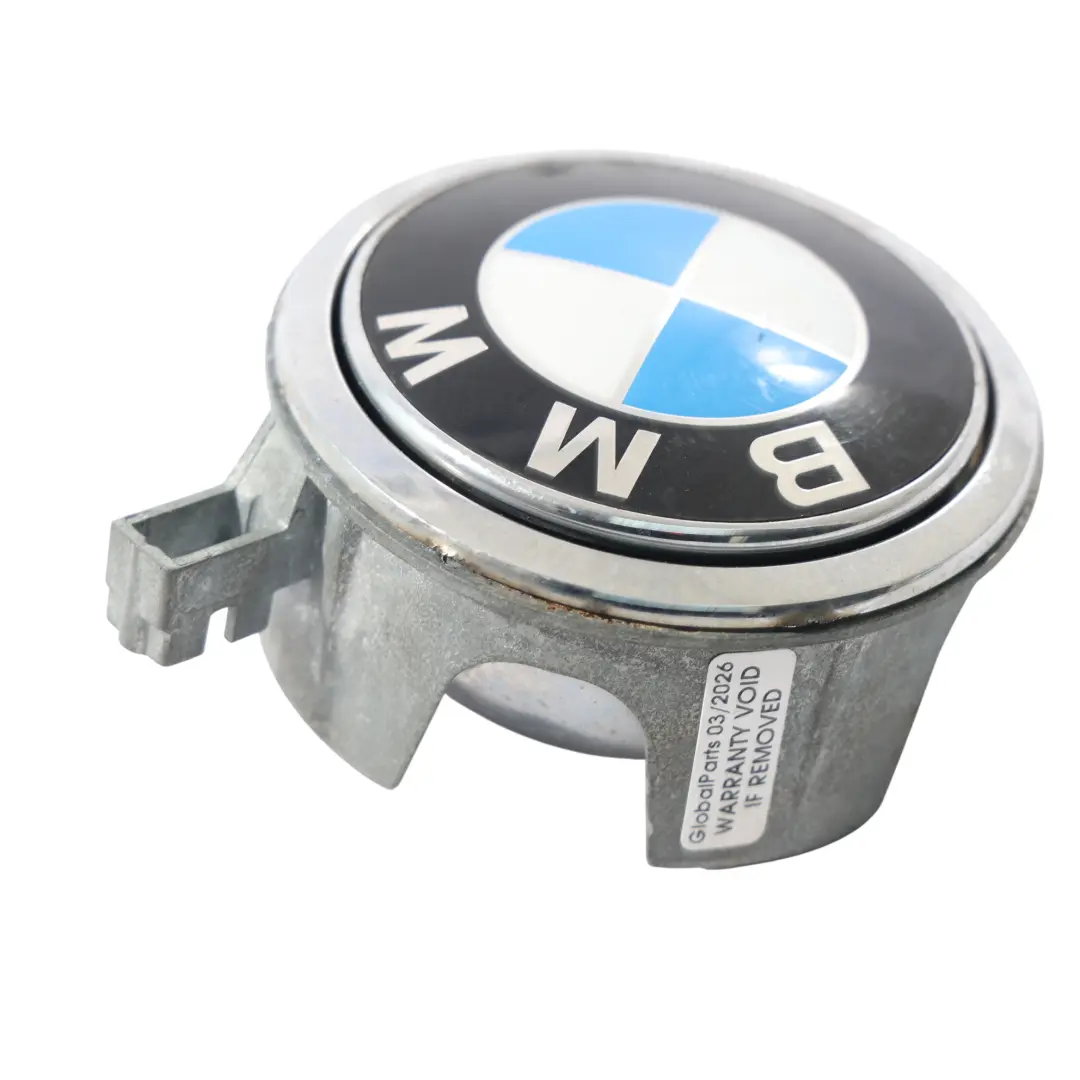 Kofferraum Emblem Knopf Heckklappe Öffnen für BMW E81 E87 LCI mit Teilenummer 7207933 BMW E81 E87 LCI Kofferraum Emblem Knopf Heckklappe Öffnen - SKU 7207933-10 - Teilenummer 7207933