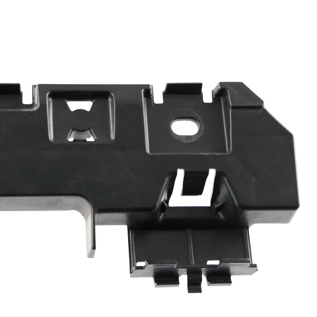 Sill Retaining Strip Holder Mount Bracket Rear Right O/S to BMW F12 F12 LCI with Part number 7223084 BMW F12 F12 LCI Sill Retaining Strip Holder Mount Bracket Rear Right O/S - SKU 7223084 - Part number 7223084