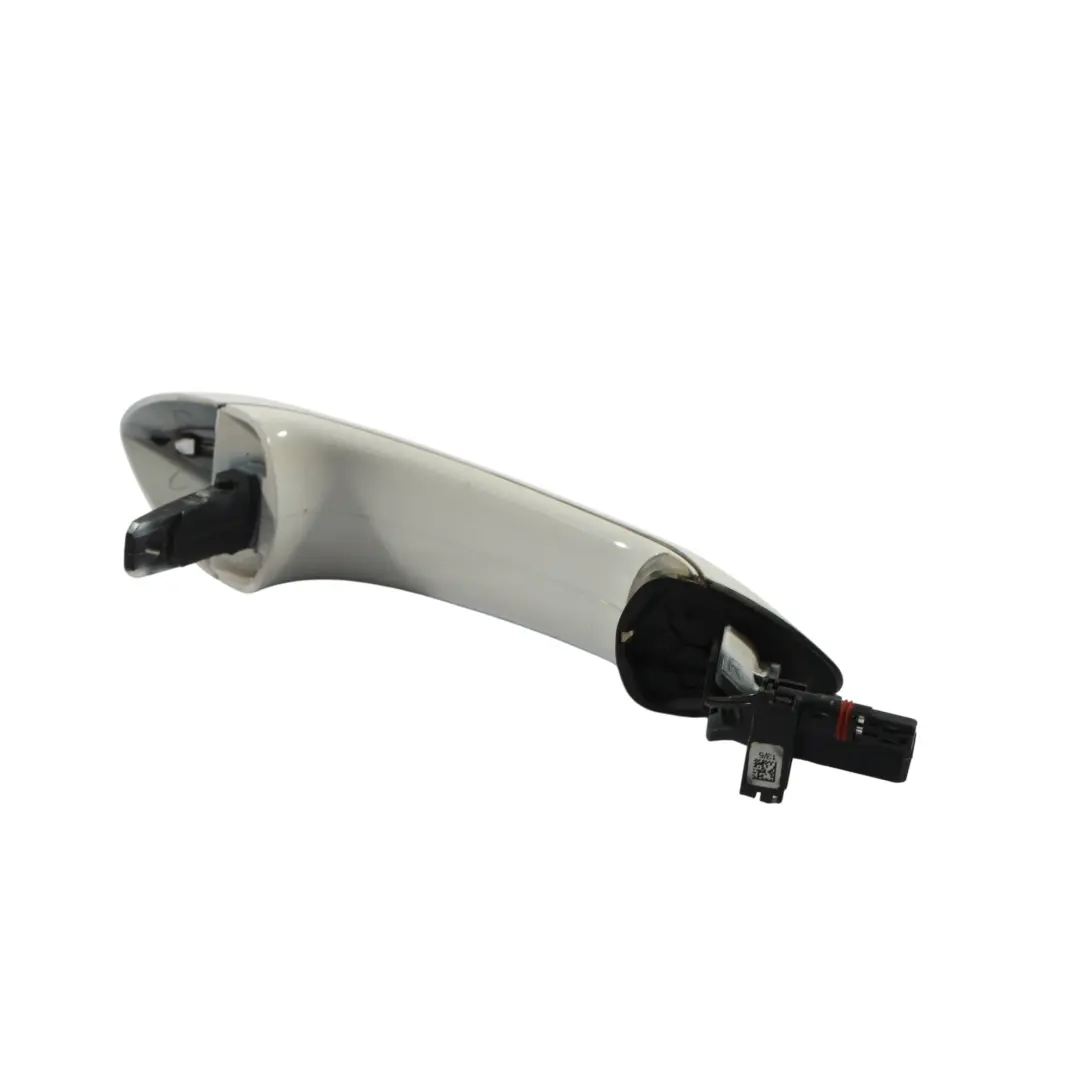 Klamka Zewnętrzna Tylna Prawa Alpine White do BMW F10 F11 F01 o numerze 7231930 BMW F10 F11 F01 Klamka Zewnętrzna Tylna Prawa Alpine White - SKU 7231930-AW1 - Numer Części 7231930