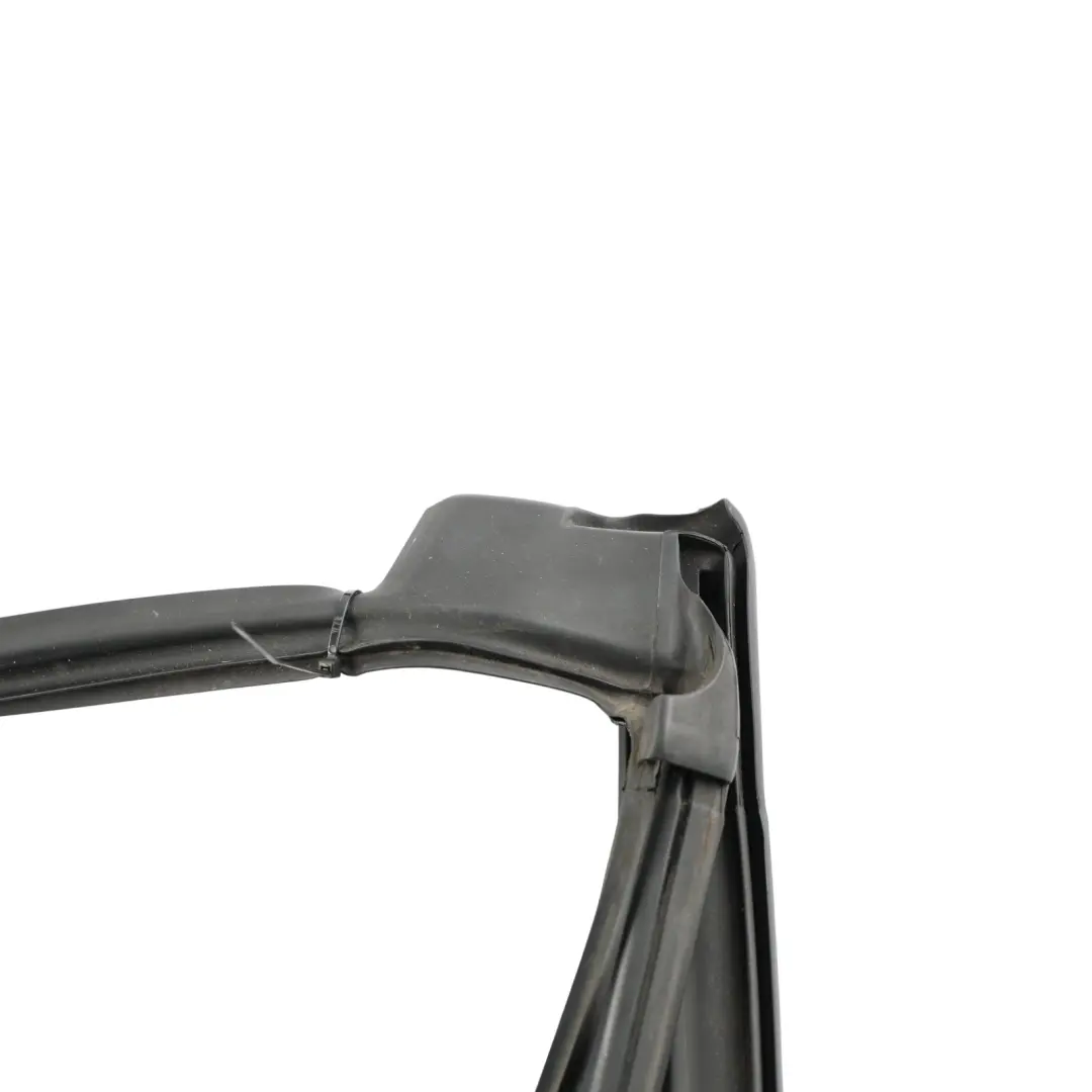 Windscreen Panel Windshield Seal Sealing Gasket Rubber to BMW F23 F23 LCI with Part number 7267929 BMW F23 F23 LCI Windscreen Panel Windshield Seal Sealing Gasket Rubber - SKU 7267929 - Part number 7267929