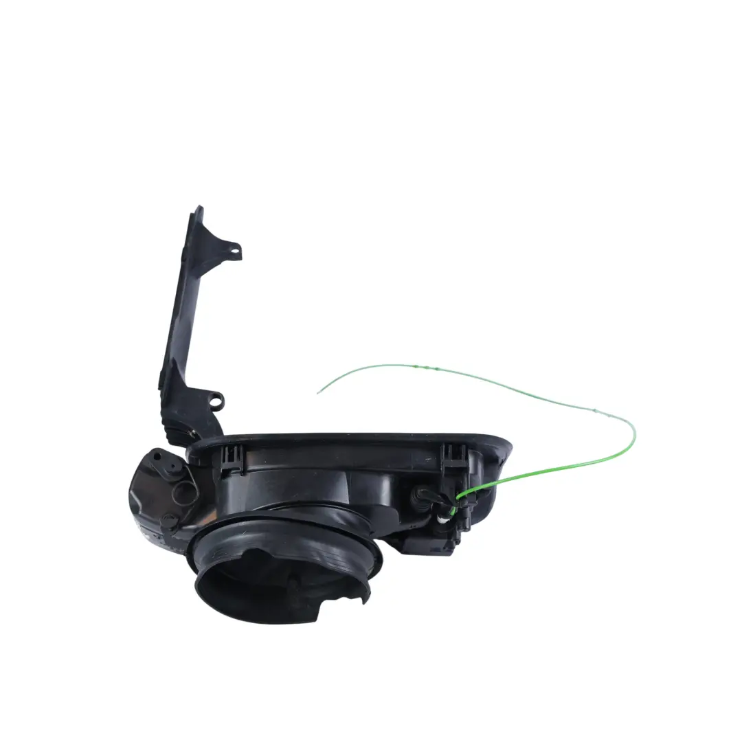 Carcasa Tapa Depósito Combustible para BMW F06 Gran Coupe con número de pieza 7276392 BMW F06 Gran Coupe Carcasa Tapa Depósito Combustible - SKU 7276392 - Número de pieza 7276392