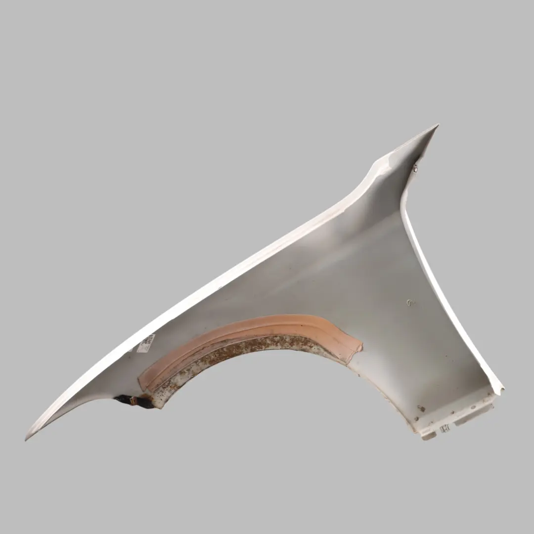 Panneau Latéral Aile Avant Droite Alpinweiss White 3 - 300 pour BMW F20 F22 à propos du numéro de pièce 7284646 BMW F20 F22 Panneau Latéral Aile Avant Droite Alpinweiss White 3 - 300 - SKU 7284646-AW1 - Numéro de pièce 7284646