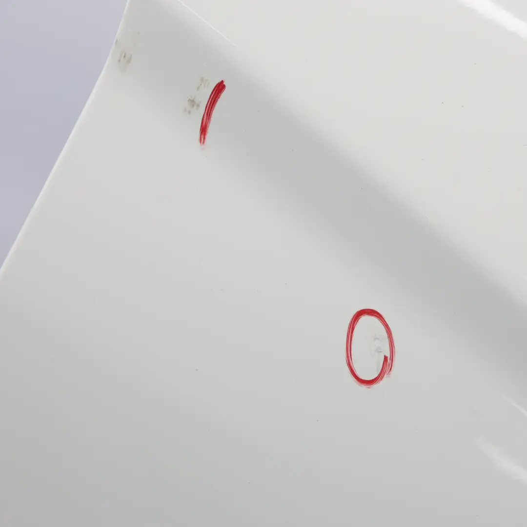 Panel Lateral Delantero Derecho Alpinweiss 3 Blanco - 300 para BMW F20 F21 con número de pieza 7284646 BMW F20 F21 Panel Lateral Delantero Derecho Alpinweiss 3 Blanco - 300 - SKU 7284646-AW2 - Número de pieza 7284646