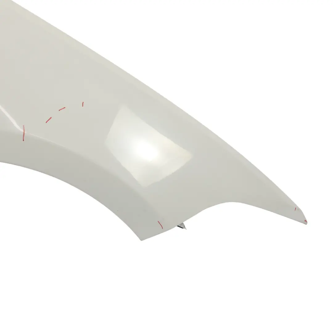 Panneau Latéral Aile Avant Droite Alpinweiss 3 White - 300 pour BMW F20 F21 F22 à propos du numéro de pièce 7284646 BMW F20 F21 F22 Panneau Latéral Aile Avant Droite Alpinweiss 3 White - 300 - SKU 7284646-AW2 - Numéro de pièce 7284646