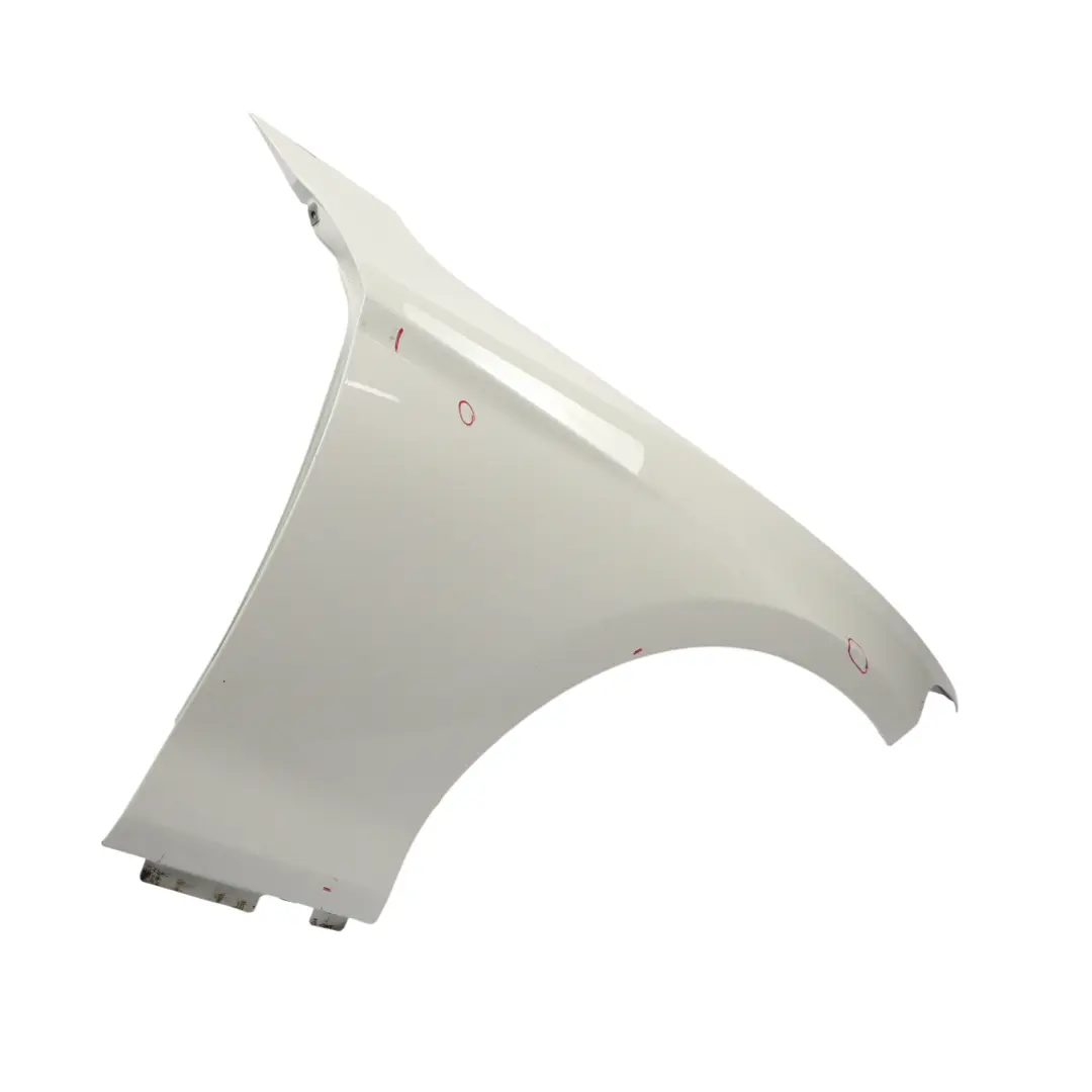 Panel Lateral Delantero Derecho Alpinweiss 3 Blanco - 300 para BMW F20 F21 con número de pieza 7284646 BMW F20 F21 Panel Lateral Delantero Derecho Alpinweiss 3 Blanco - 300 - SKU 7284646-AW2 - Número de pieza 7284646