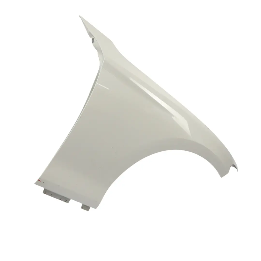 Guardabarros Lateral Delantero Derecho Alpinweiss 3 Blanco - 300 para BMW F20 F21 F22 con número de pieza 7284646 BMW F20 F21 F22 Guardabarros Lateral Delantero Derecho Alpinweiss 3 Blanco - 300 - SKU 7284646-AW3 - Número de pieza 7284646