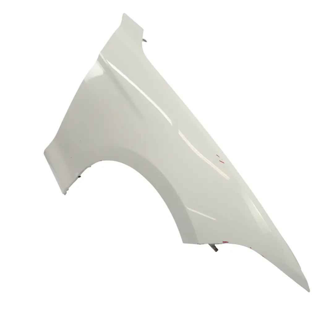 Aile Latérale Avant Droite Alpinweiss 3 Blanc - 300 pour BMW F20 F21 F22 à propos du numéro de pièce 7284646 BMW F20 F21 F22 Aile Latérale Avant Droite Alpinweiss 3 Blanc - 300 - SKU 7284646-AW3 - Numéro de pièce 7284646