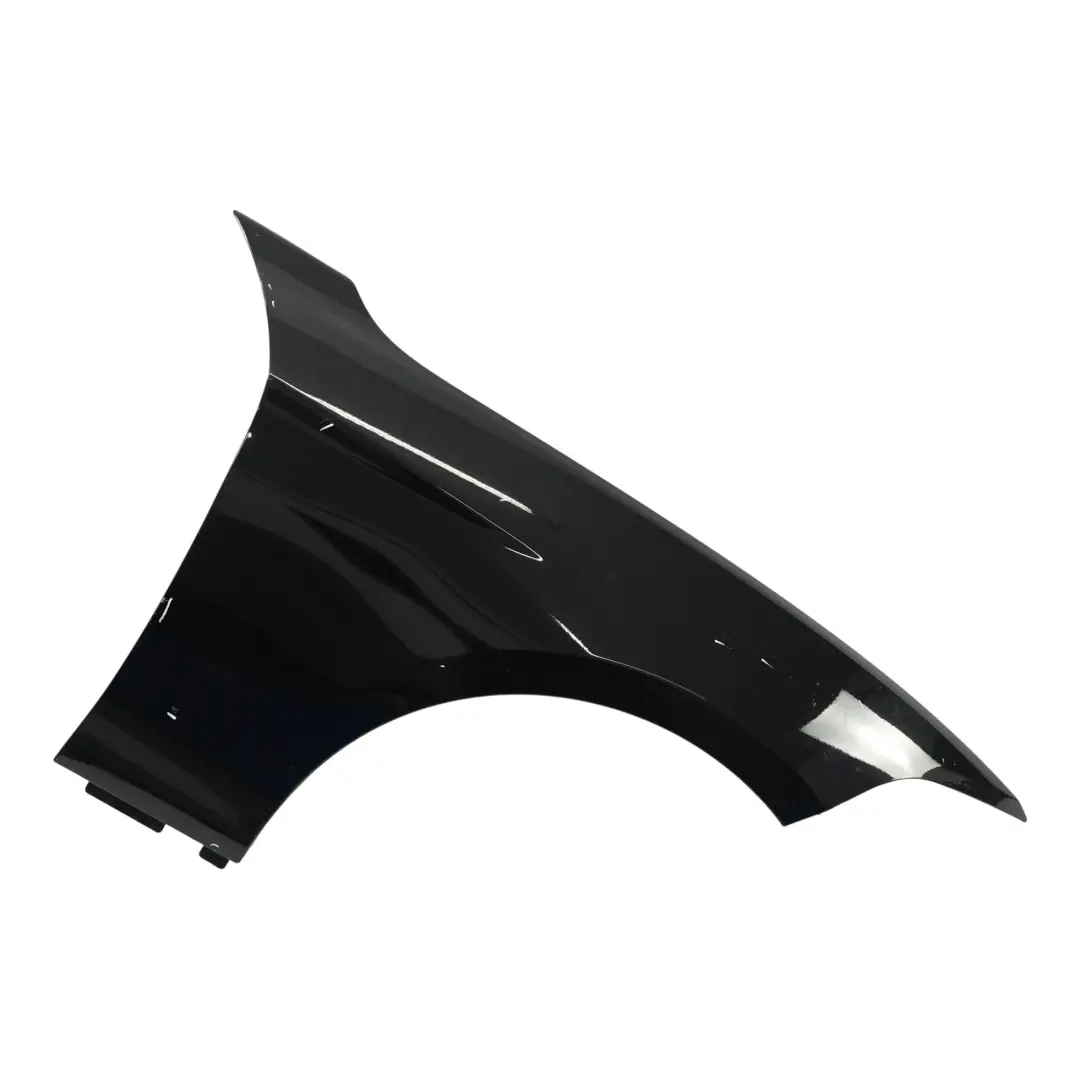 Błotnik Prawy Przedni Boczny Schwarz 2 Czarny - 668 do BMW F20 F22 o numerze 7284646-SCH3 BMW F20 F22 Błotnik Prawy Przedni Boczny Schwarz 2 Czarny - 668 - SKU 7284646-SCH3 - Numer Części 7284646-SCH3